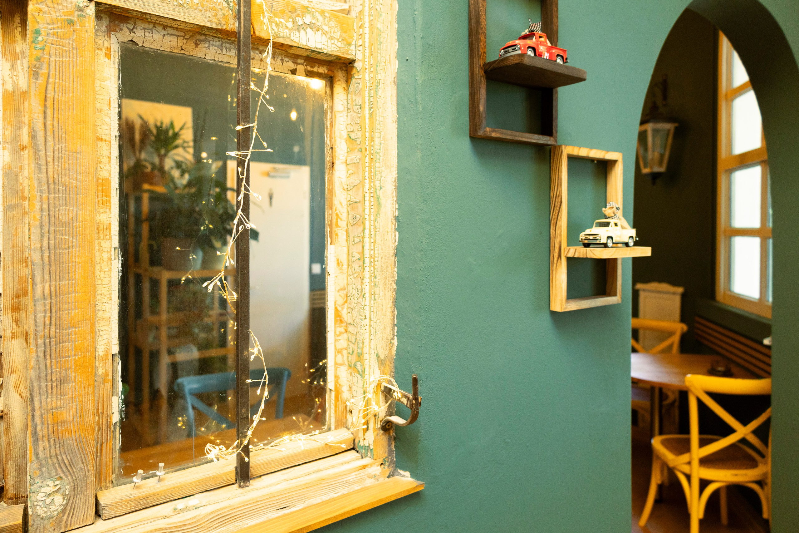 Cafe. Photographer in Munich