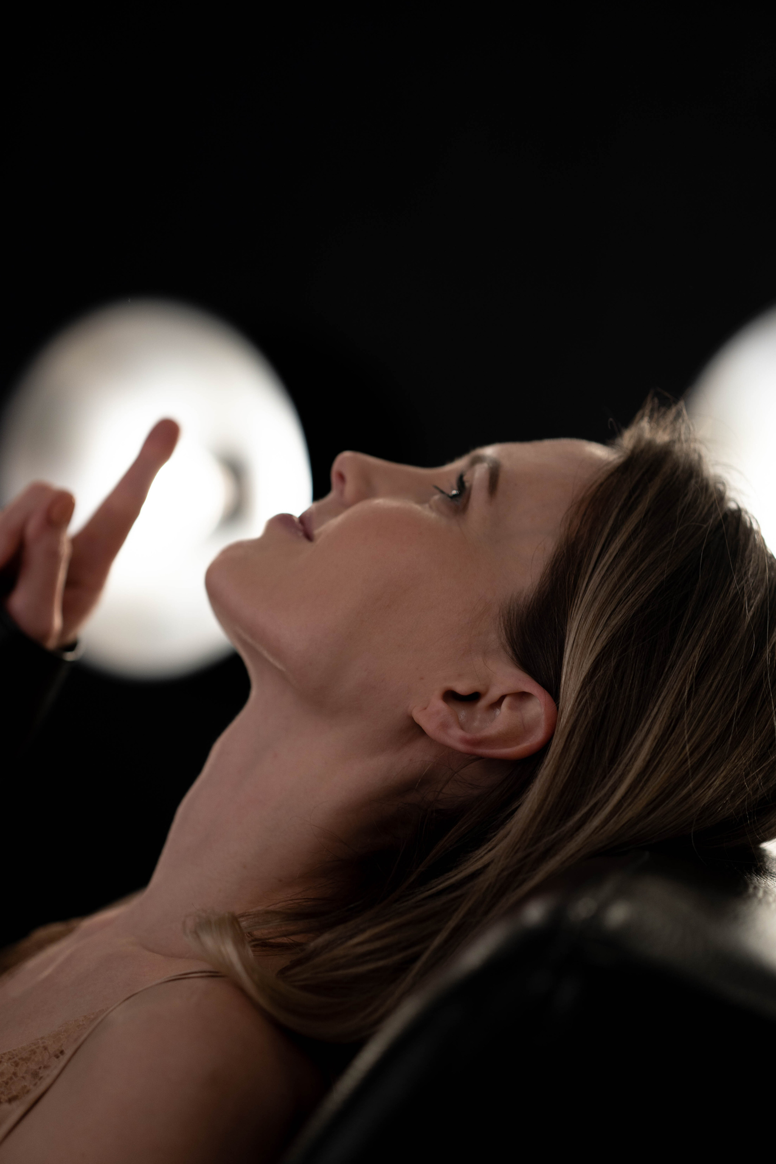 Студийная фотосъемка с гитарой. Фотограф в Праге Анастасия Широких