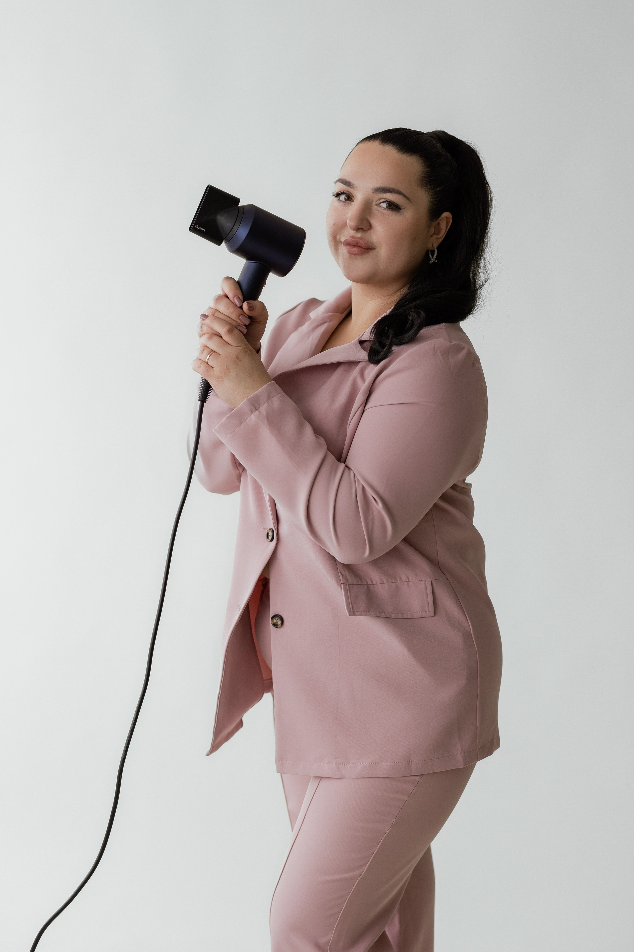 Viktorijos asmeninė, profesinė fotosesija fotostudijoje Marijampolėje