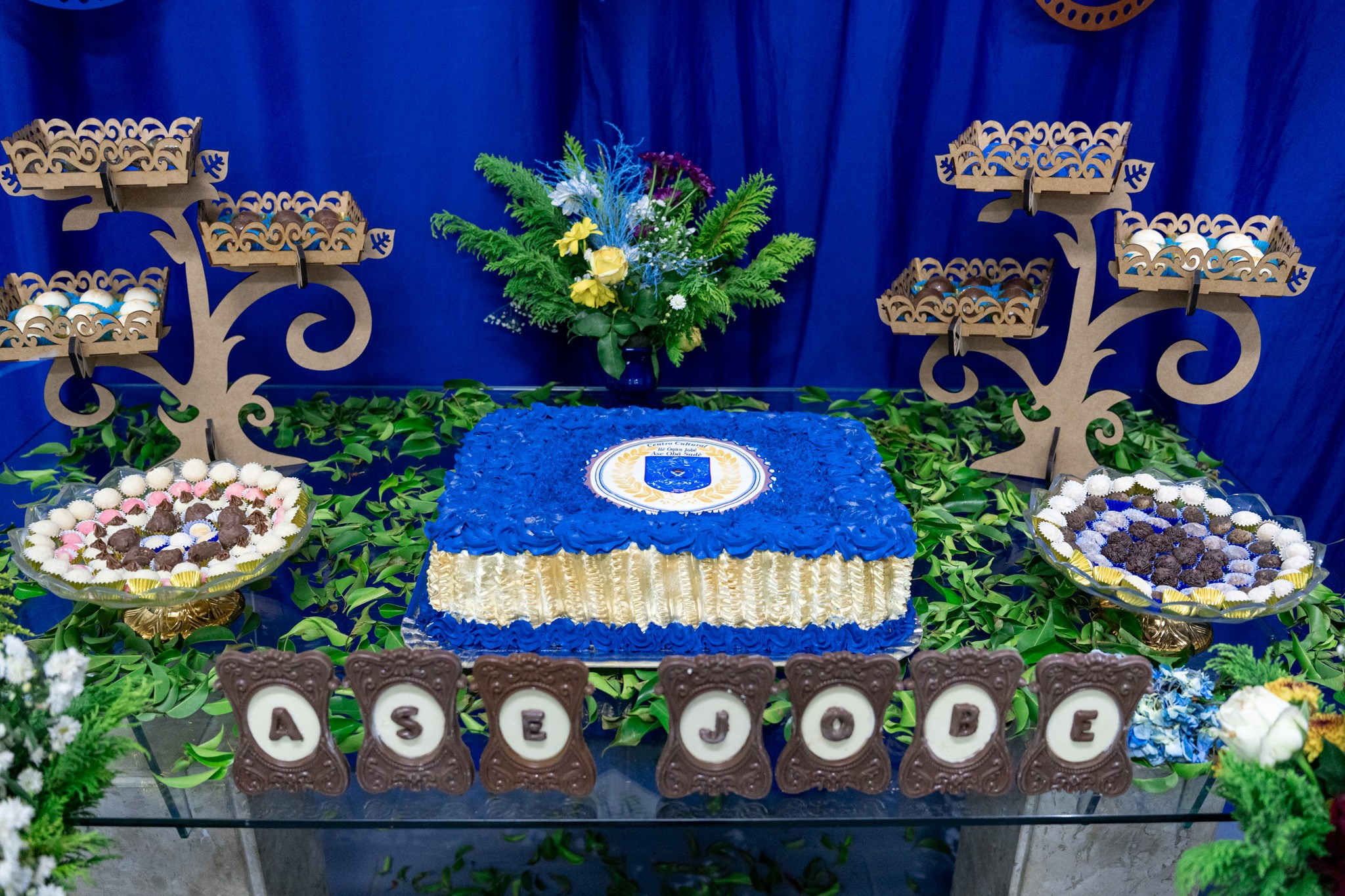 14 anos Bàbálórìsà Jobé. Aladá Produções