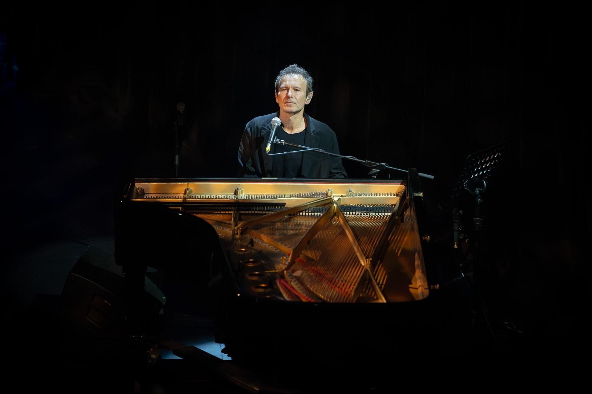 SLAVA VAKARCHUK / LOS ANGELES / 2025. Reportage concert portrait photography in the San Francisco Bay Area