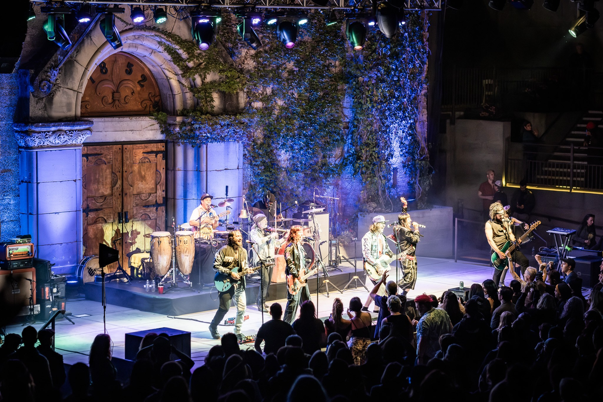 GOGOL BORDELLO / SARATOGA / CA. Reportage concert portrait photography in the San Francisco Bay Area