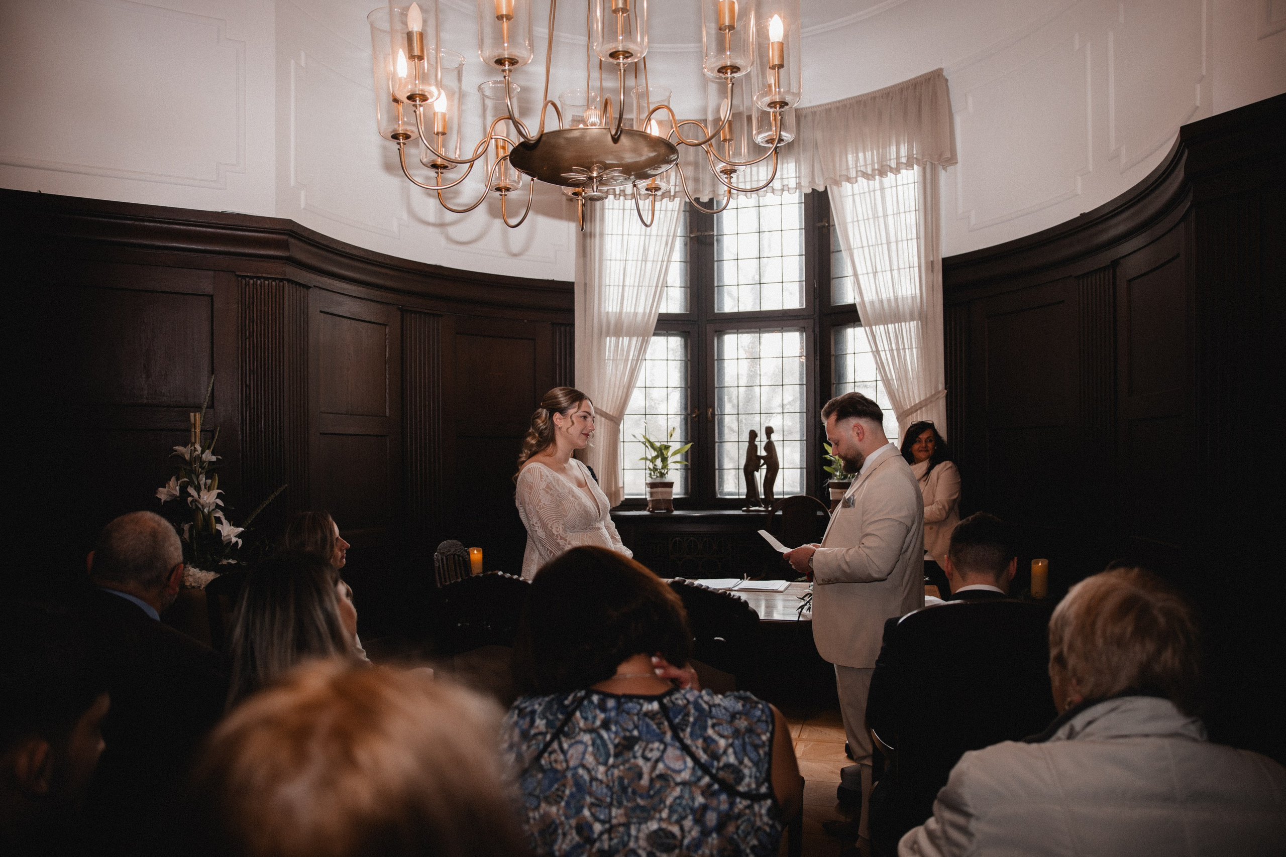 Laura & Arthur | Rathaus Herne. Photographer in Bochum Dolia Halyna