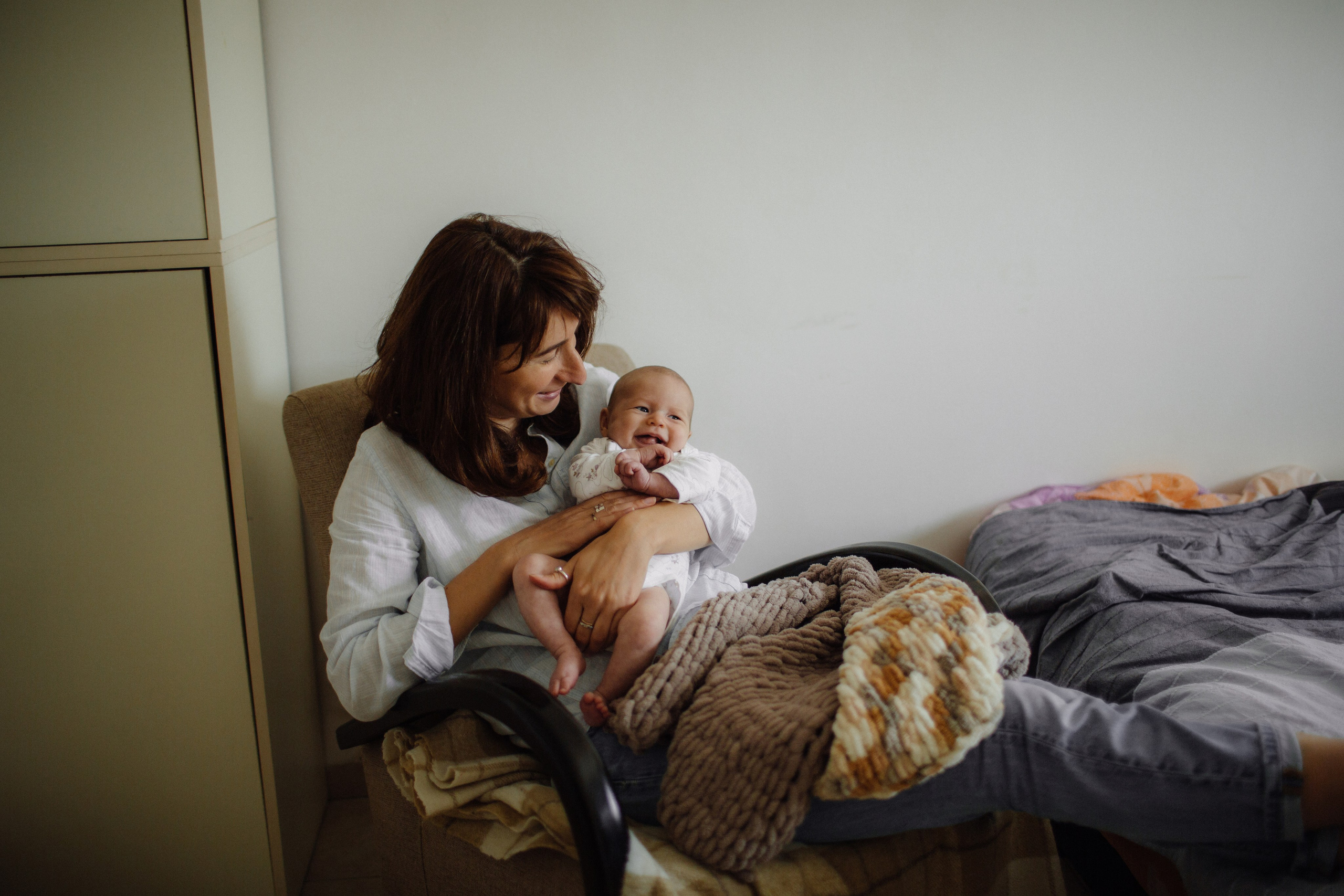 Sweet home / Ayala 3 month. Family photographer in Israel