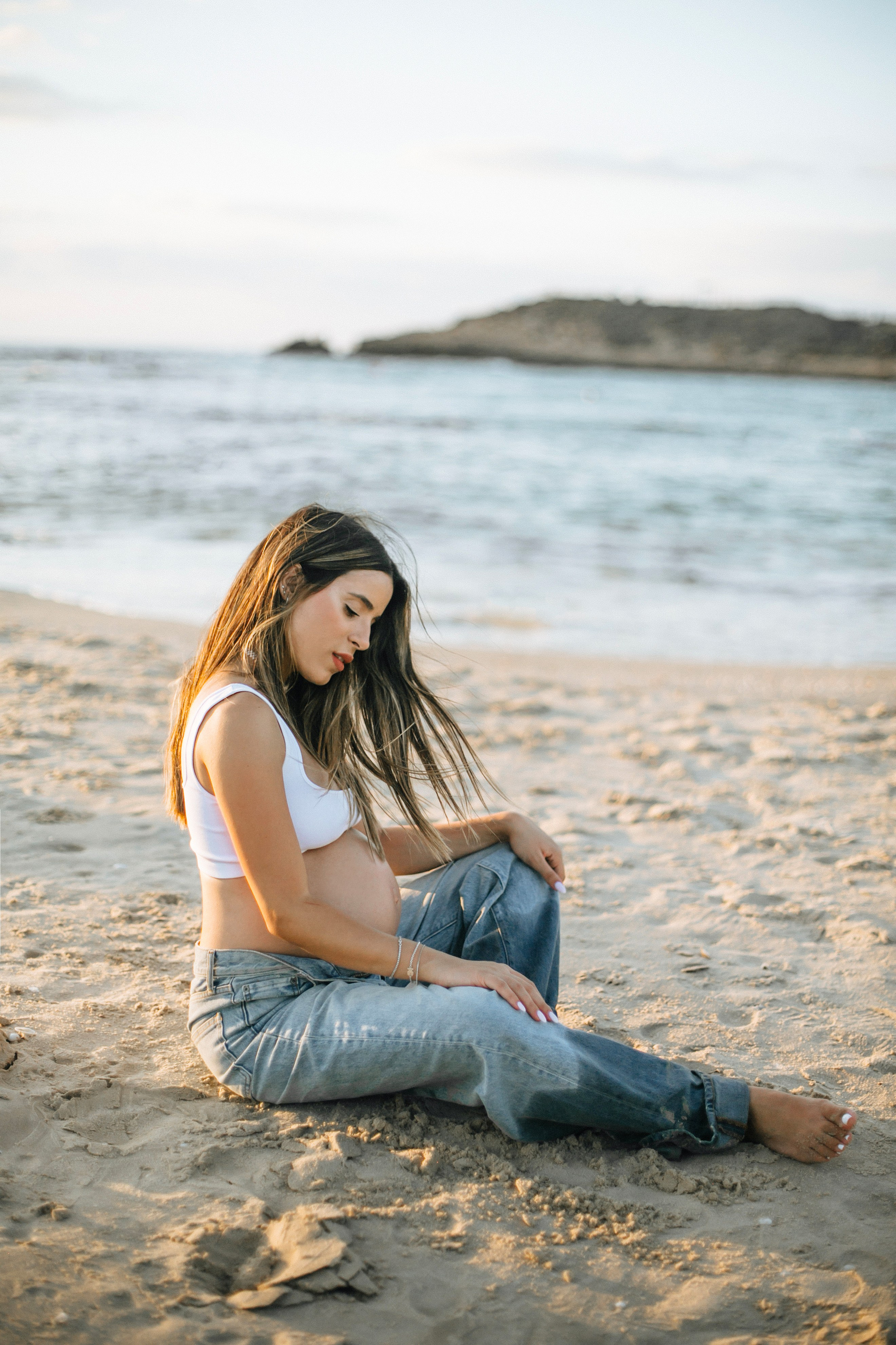 Yael & Gal Nahsholim beach. Family photographer in Israel