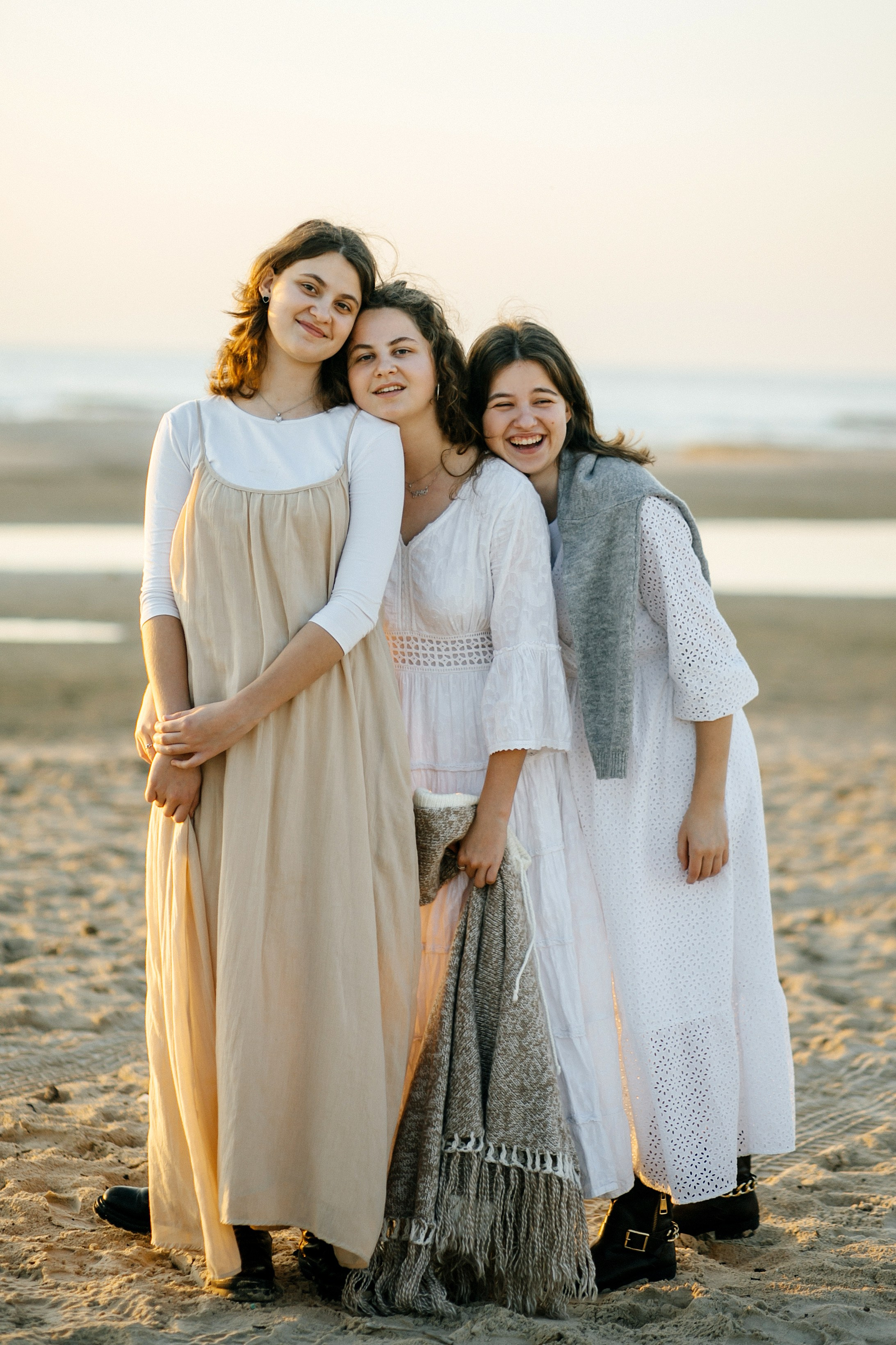 3 sisters Netanya. Family photographer in Israel