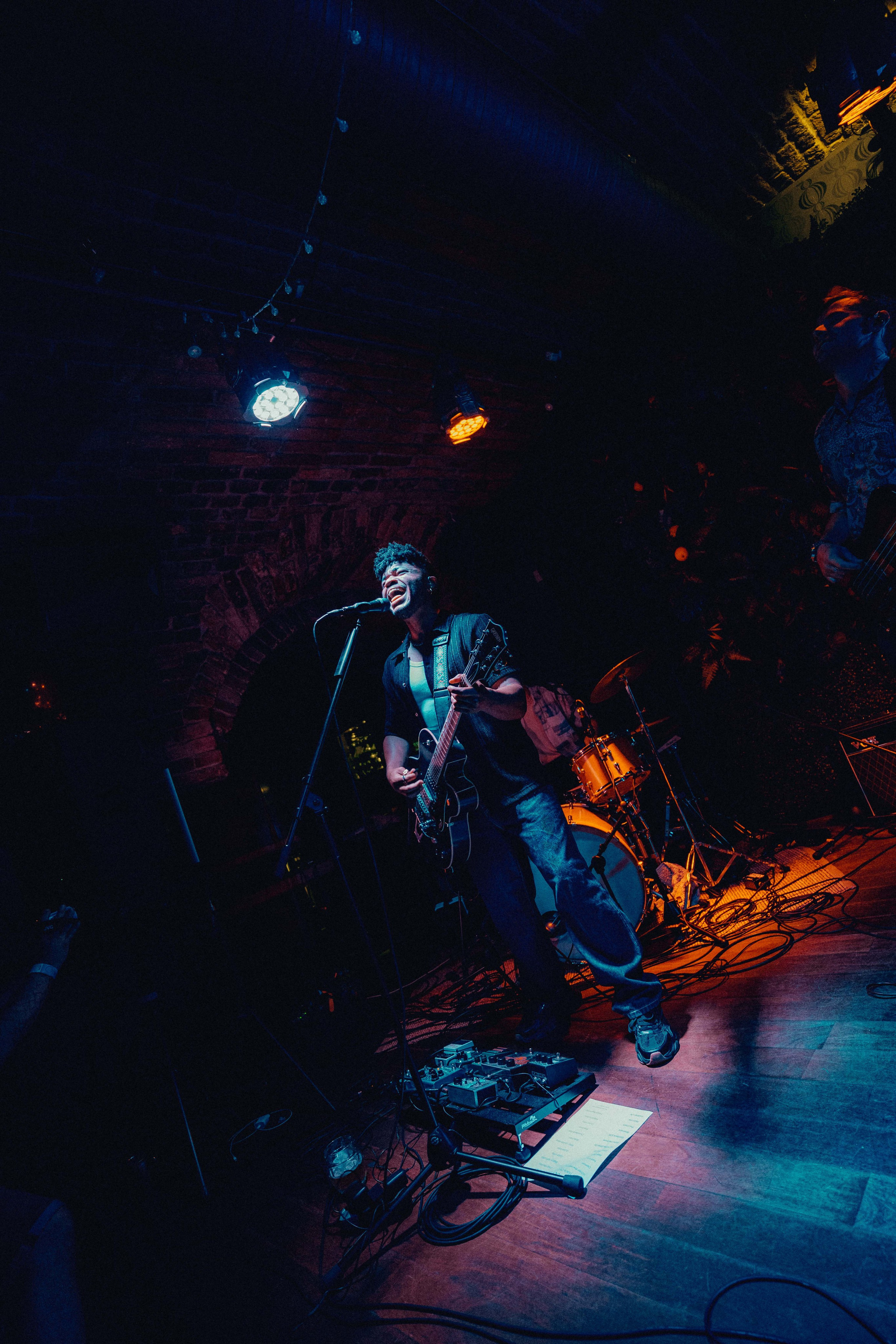 MoonShot. Concert and portrait photographer in Prague