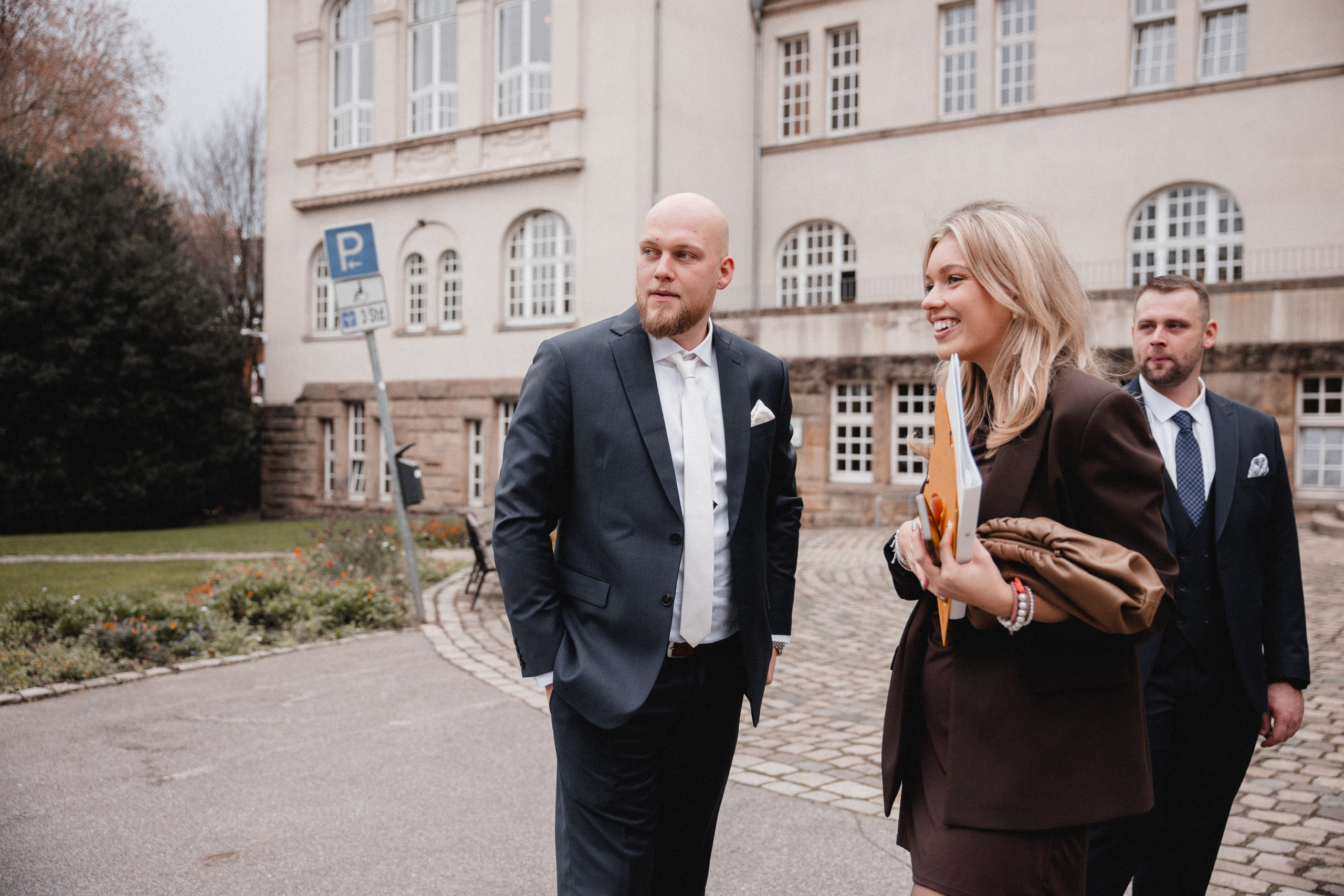 Louisa & Niklas | Schlosshotel Hugenpoet. Photographer in Bochum Dolia Halyna