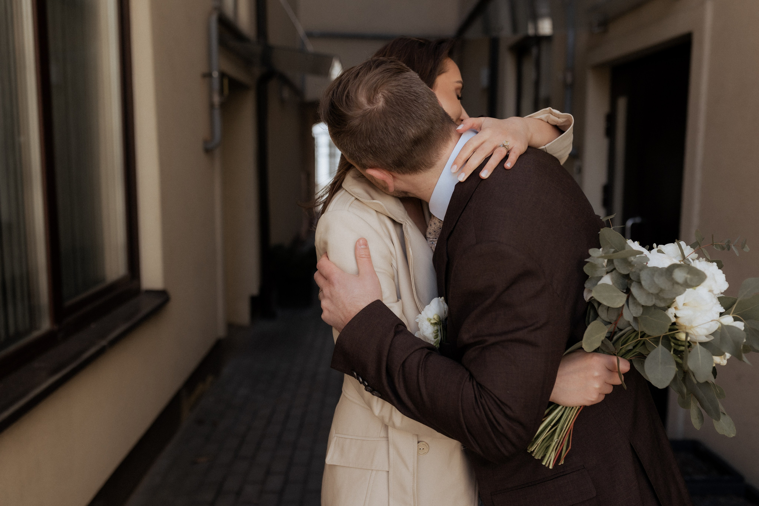 Monika ir Vytautas — miestu alsuojanti trumpa jaunųjų fotosesija Kaune