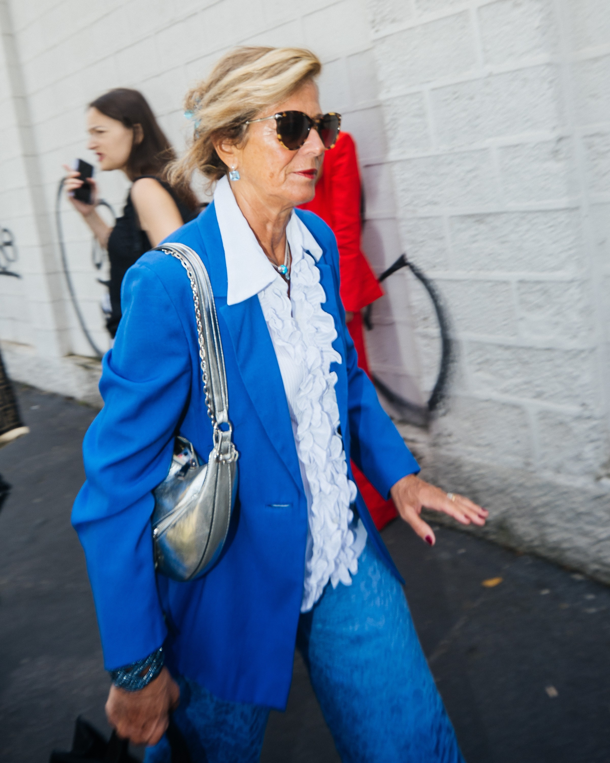 Prada ● Moschino. Valokuvaaja Lahti, Helsinki Elena Salonen