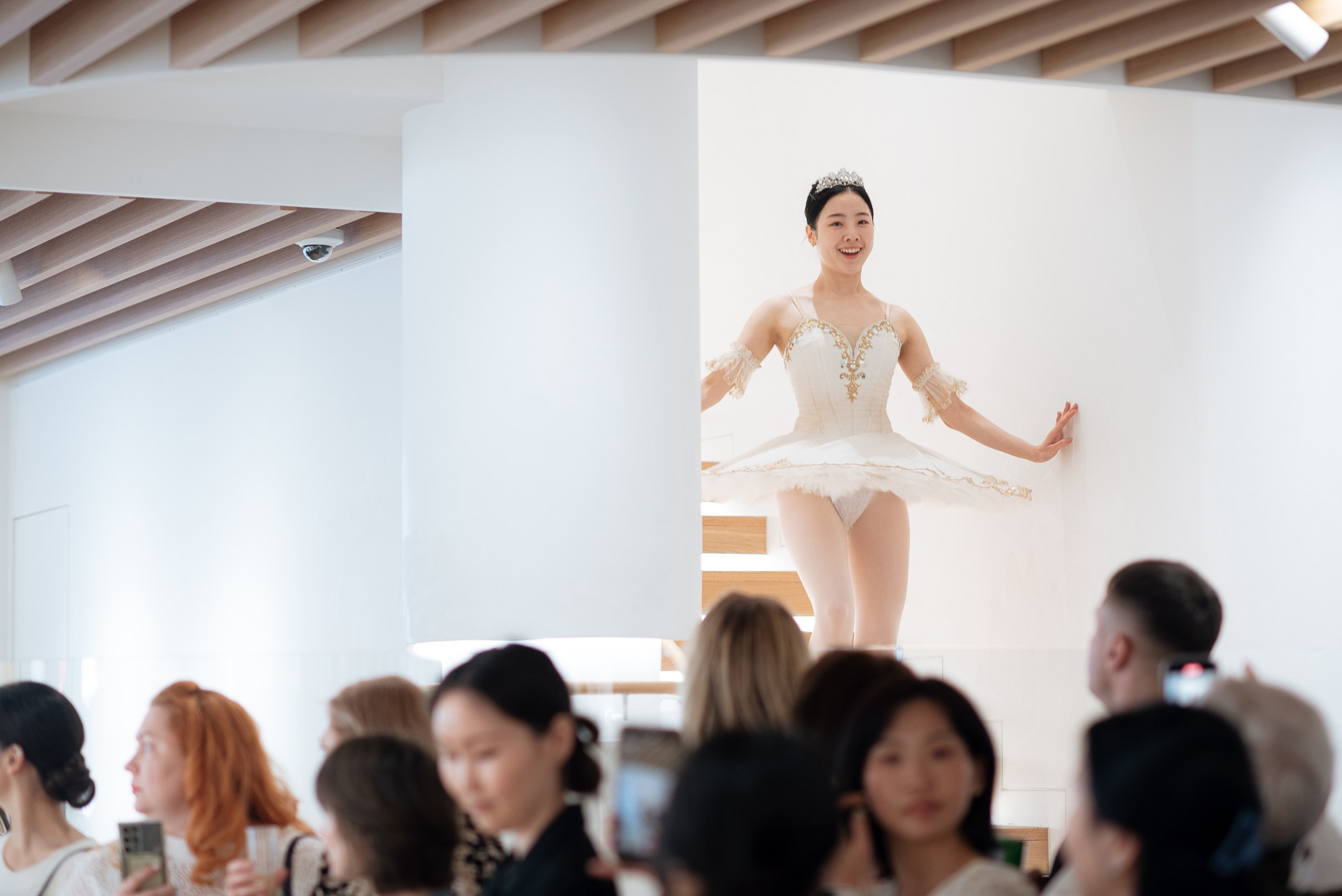 Abracadabra art exhibition. Студия декора «Нарния»