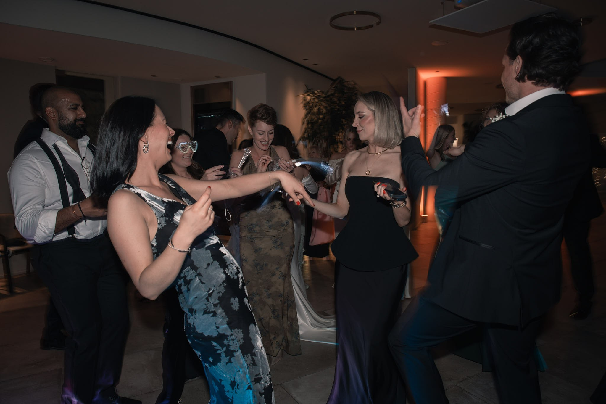 Roxie & Richard Wedding. Fotografo matrimonio Lago di Como Ferrari Media Production