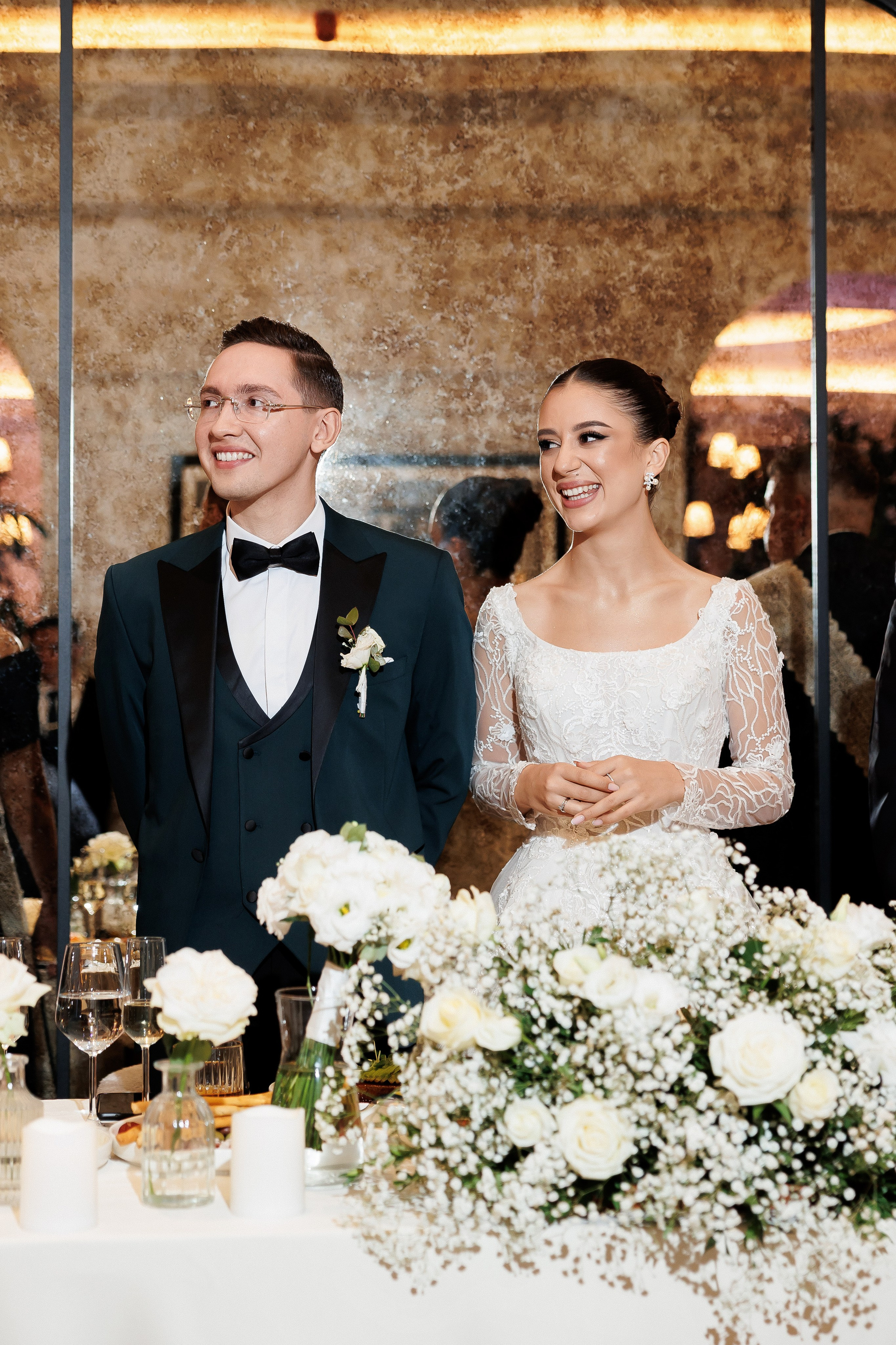 Serghei & Erica — Queen Residence. Servicii Foto și Video 067188353