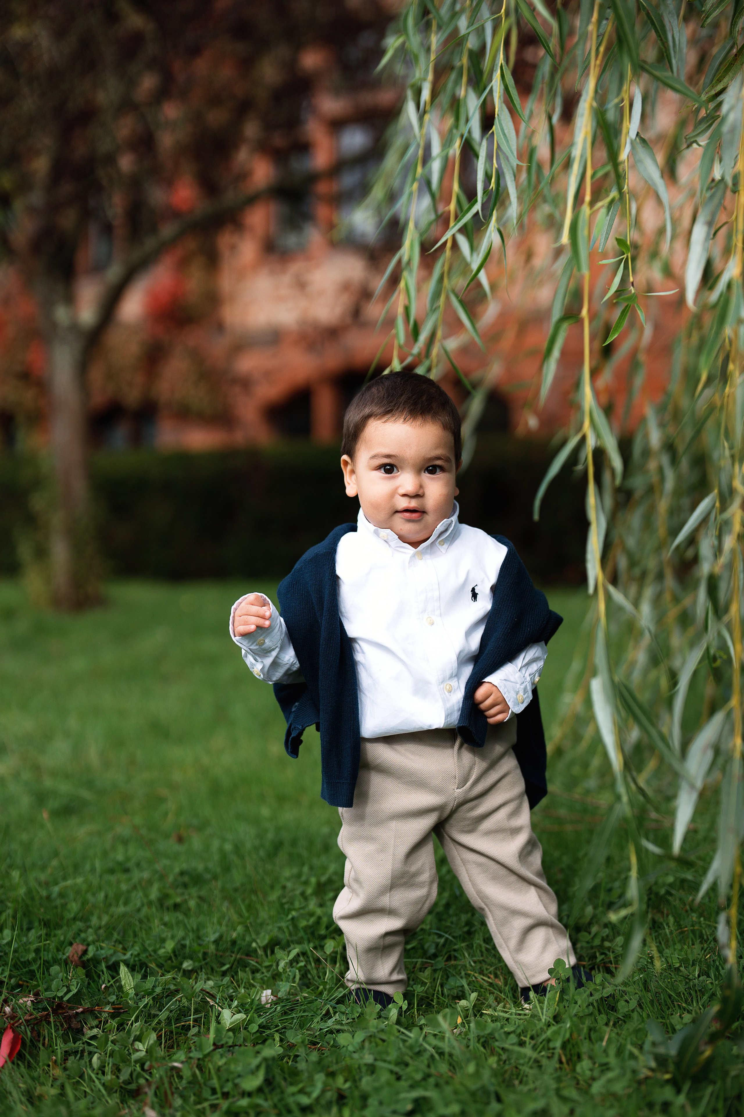 Walk in the park. Family, conceptual women portrait photograher in Geneva, Switzerland