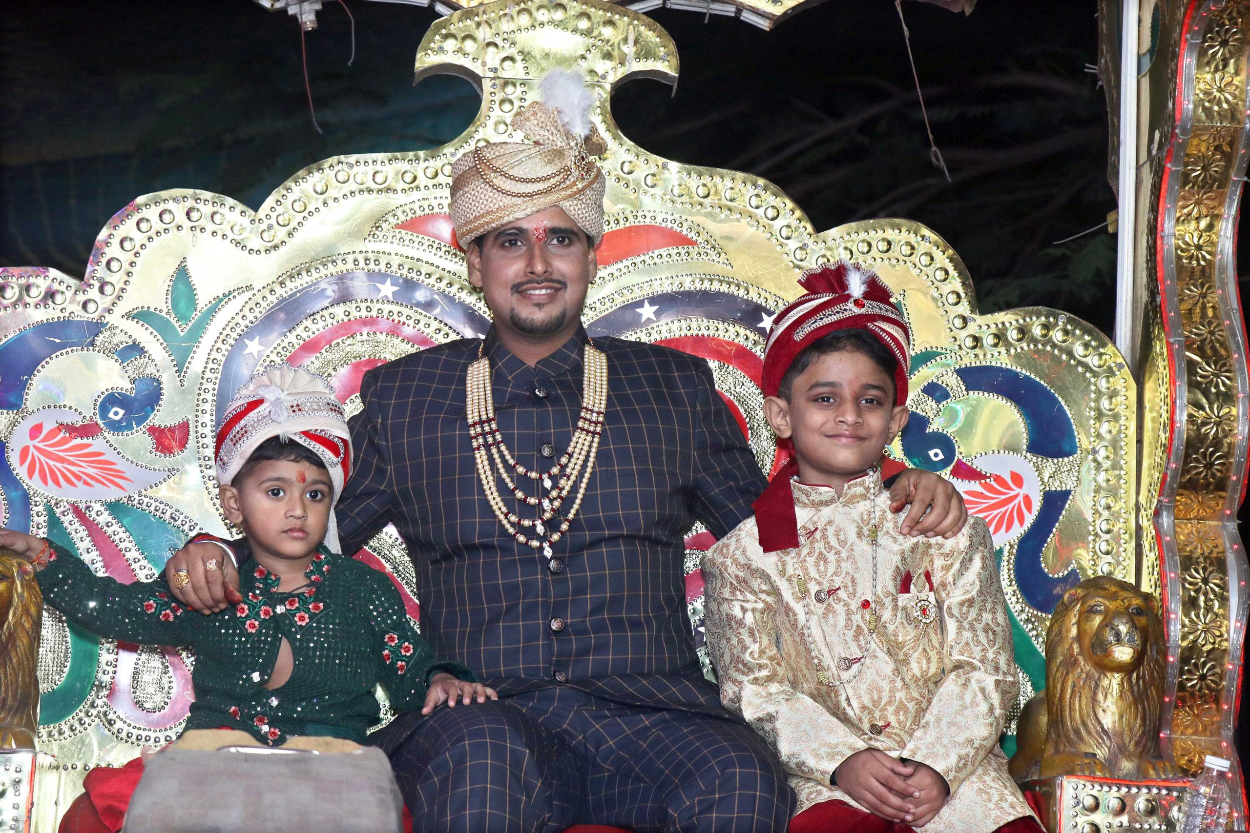 SHASHIKANT WEDS ROSHANI. “Ajay Digital Photo Studio — Capturing Timeless Wedding Moments”
