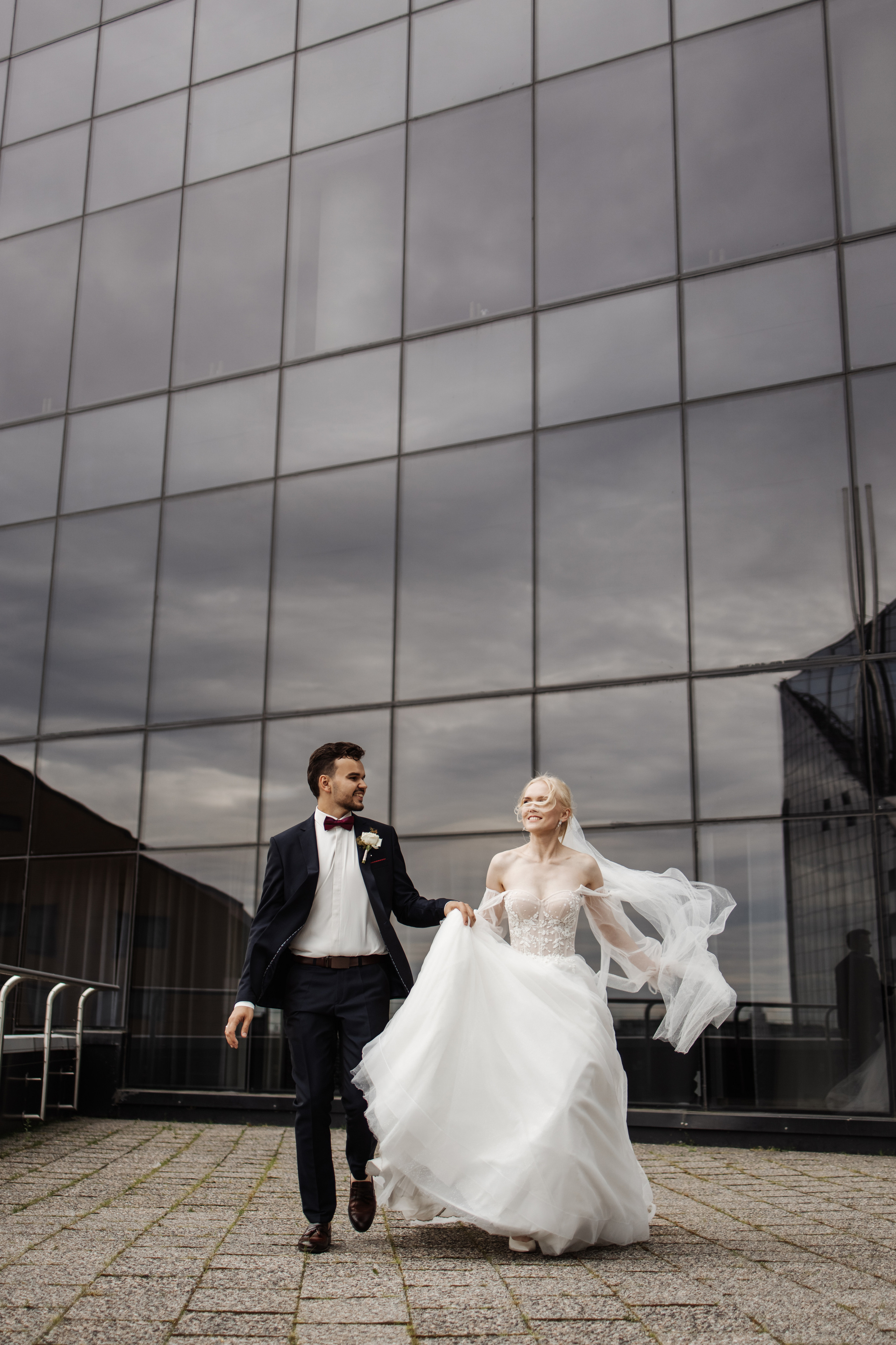 JEVGENI & VLADA. HOME