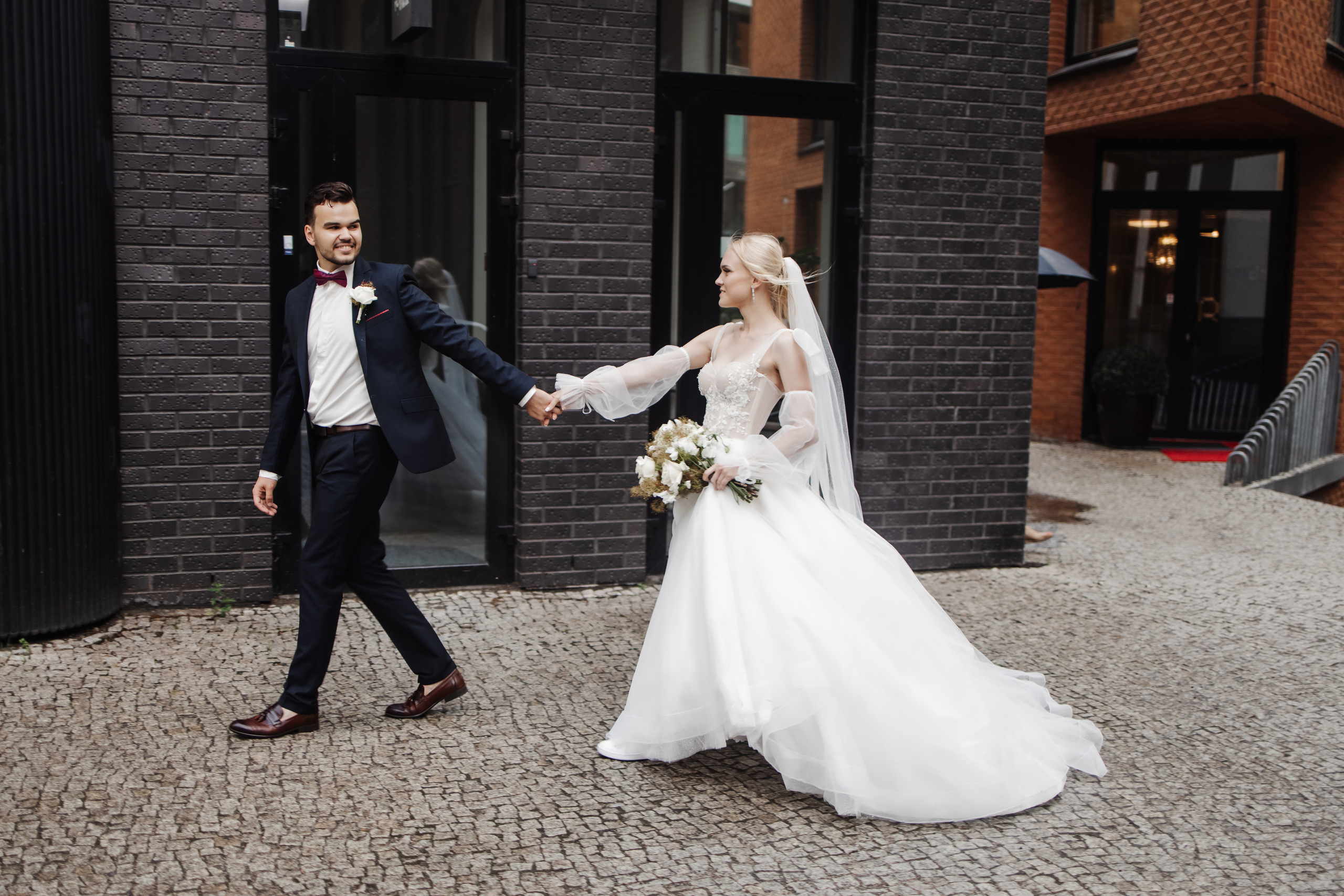 JEVGENI & VLADA. HOME