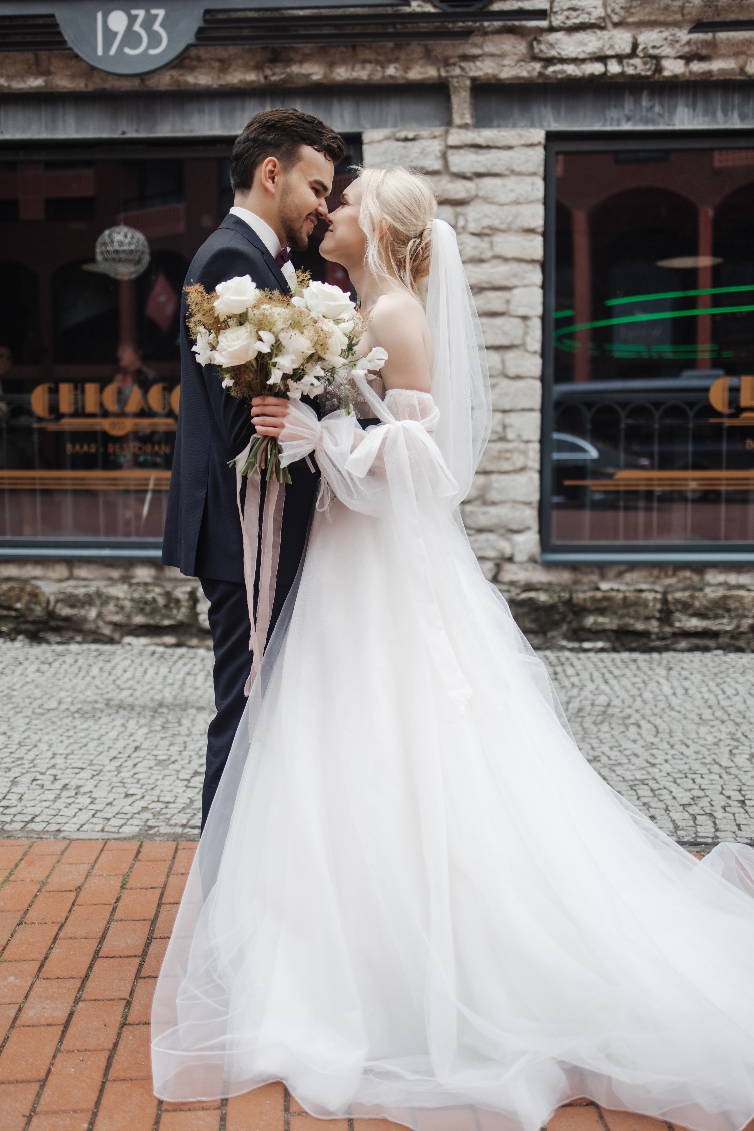 JEVGENI & VLADA. HOME