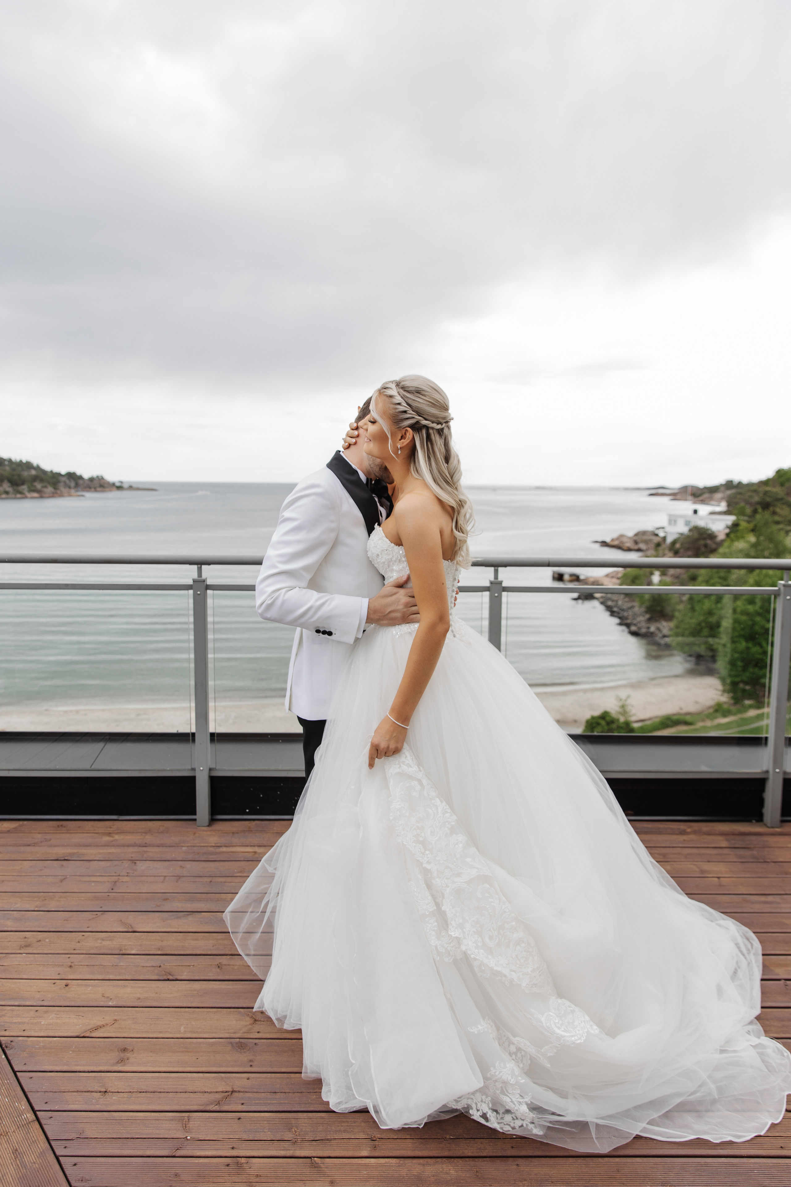 ELISE & PER ARNE. HOME