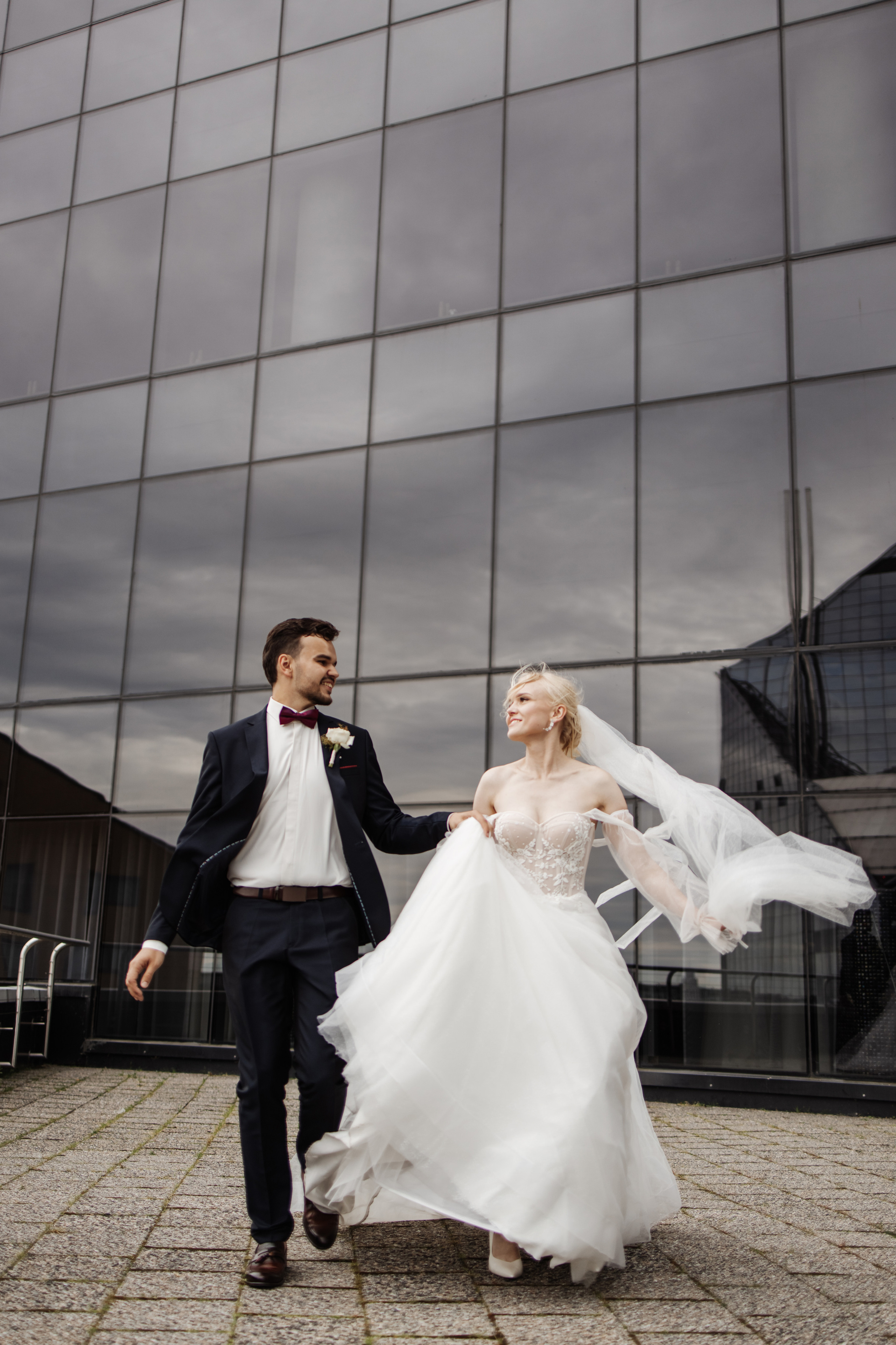 JEVGENI & VLADA. HOME