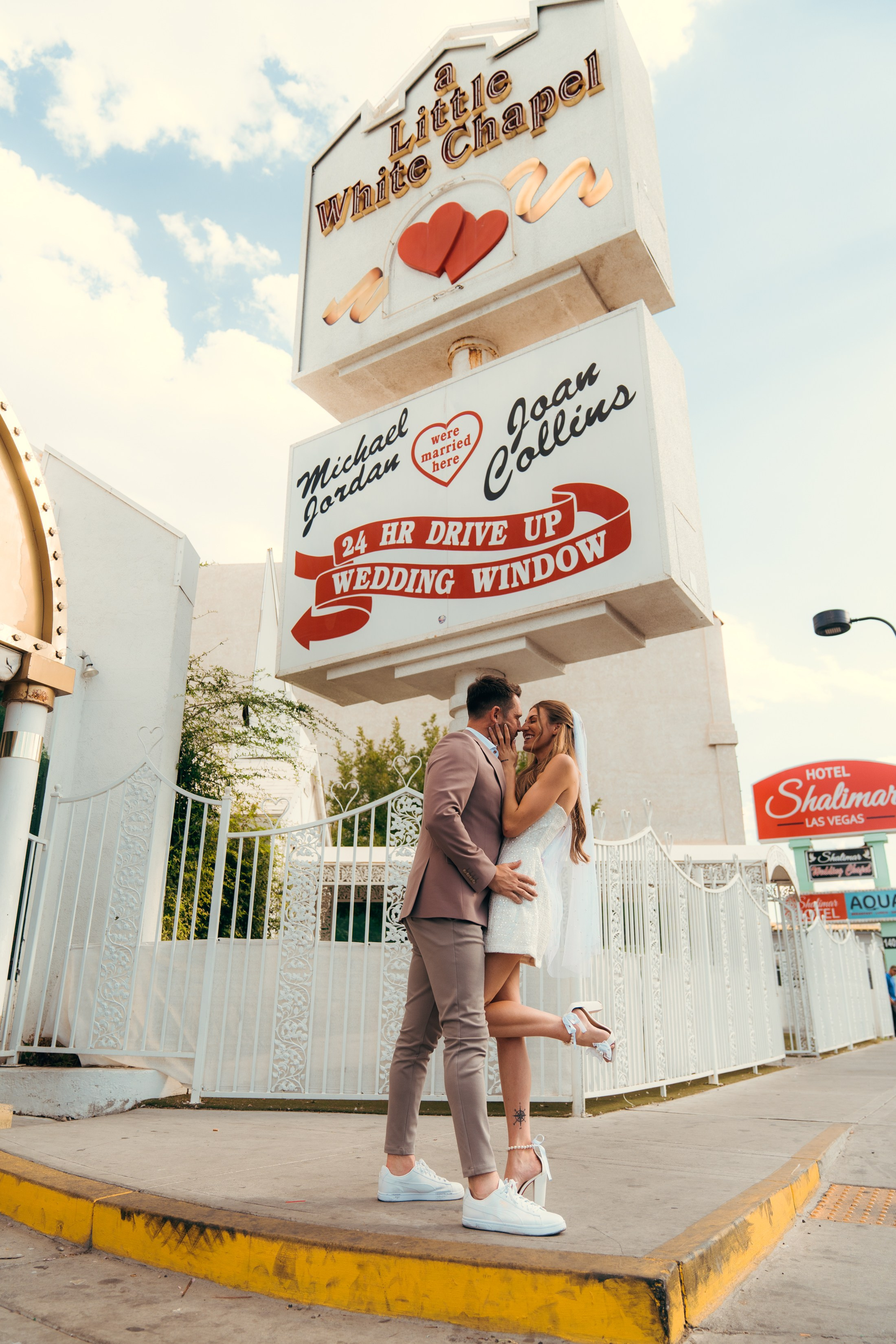 Chelsea&Craig. 9.3.24. Wedding & elopement photographer Viktoriya Kravtsov. Las Vegas