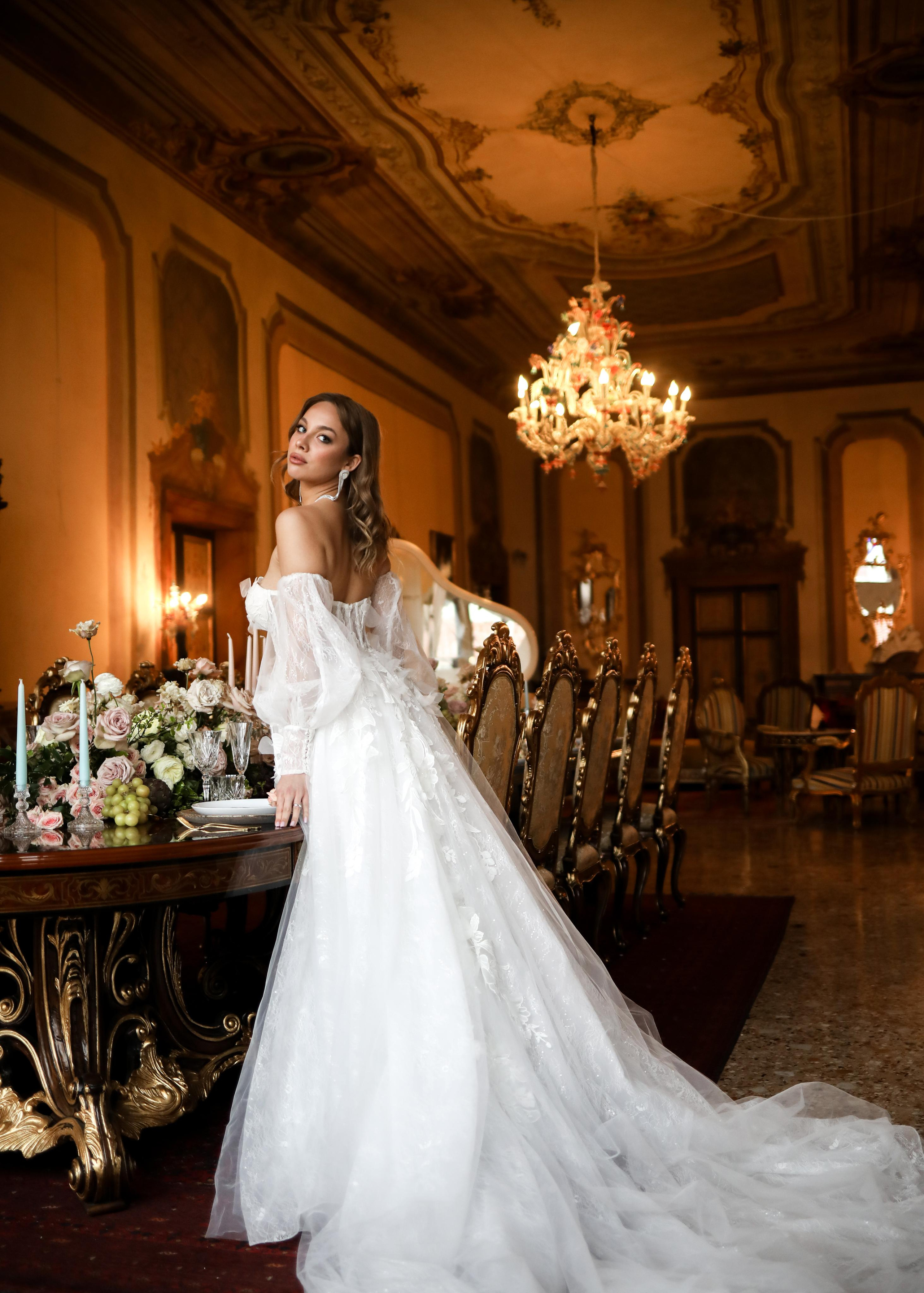 Francesca and Sasha. Professional wedding photographer in Copenhagen, Denmark — Julia Byron