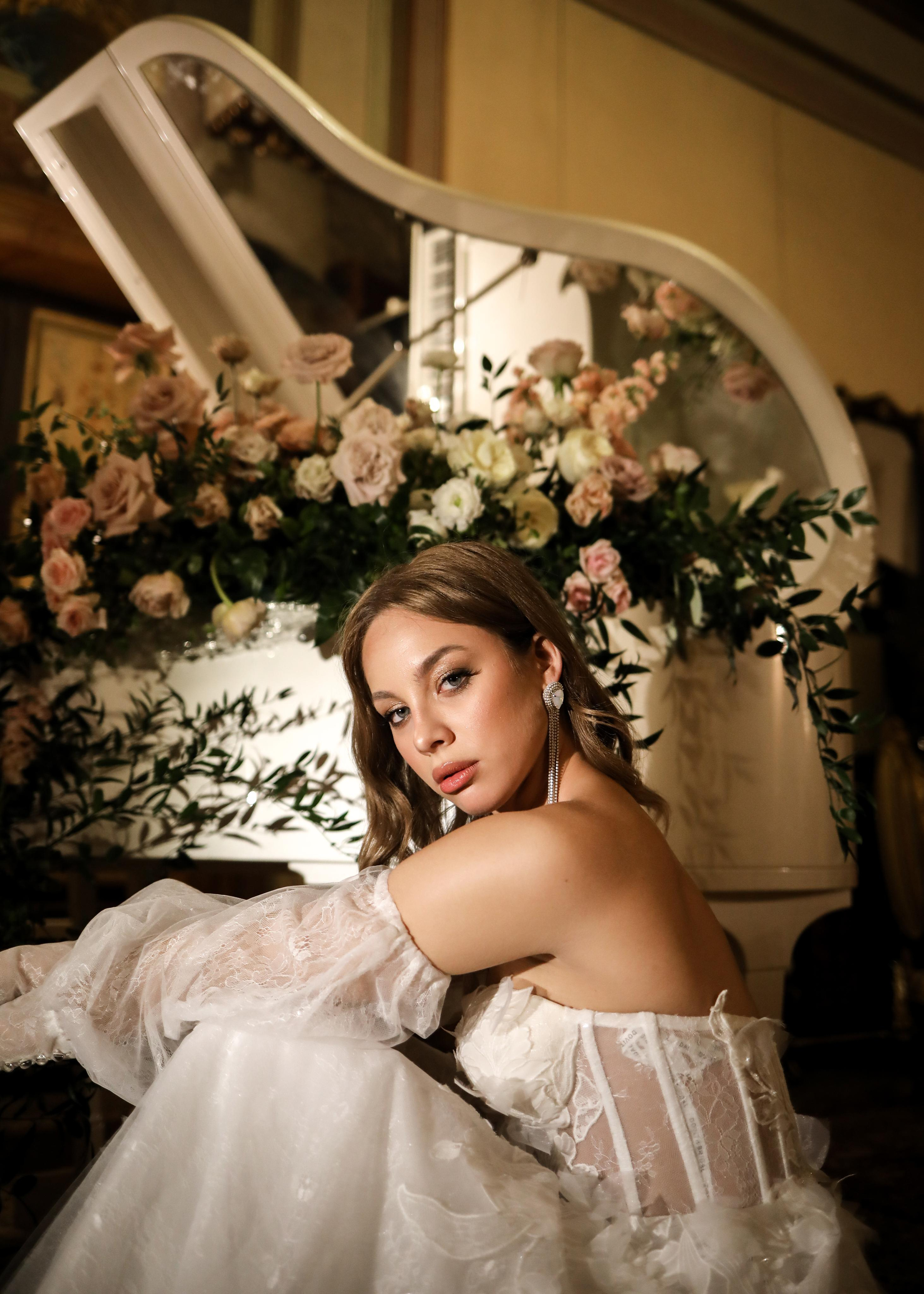 Francesca and Sasha. Professional wedding photographer in Copenhagen, Denmark — Julia Byron