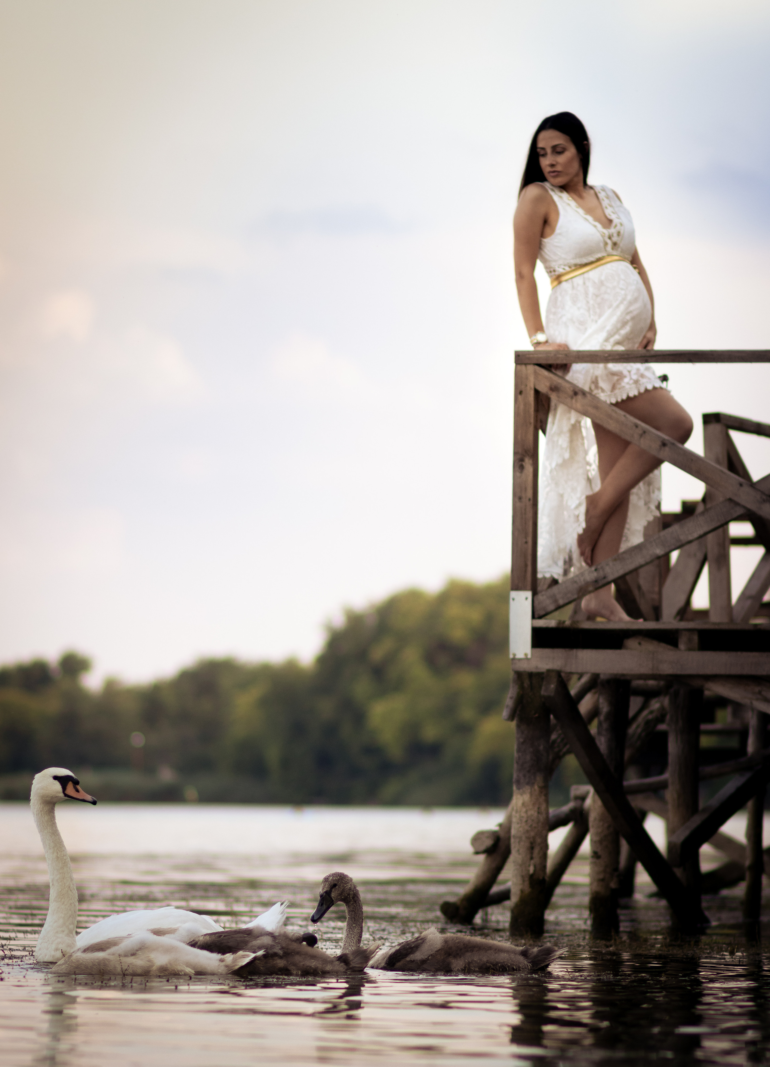 Fotografisanje trudnice na jezeru