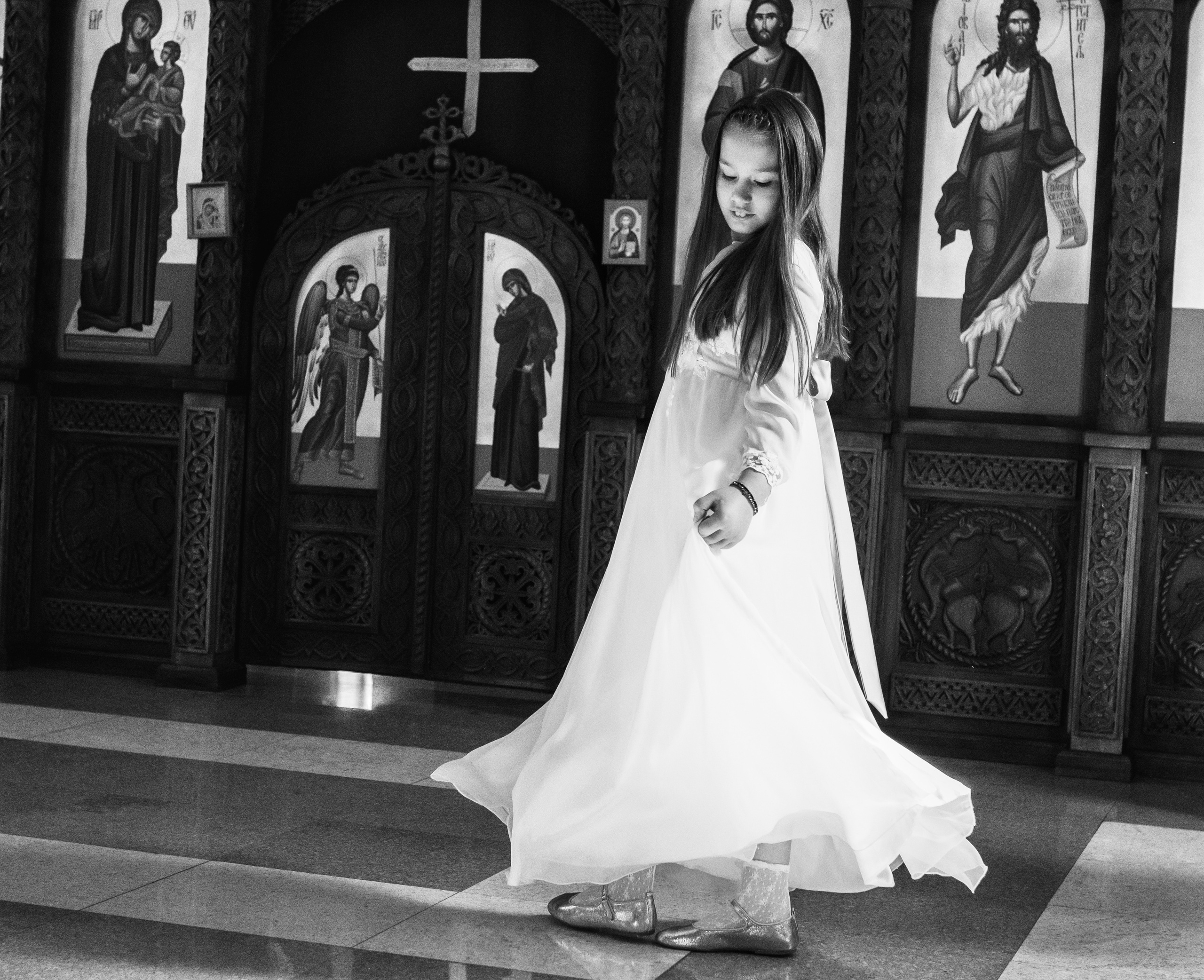 fotografija devojčice na krstenju