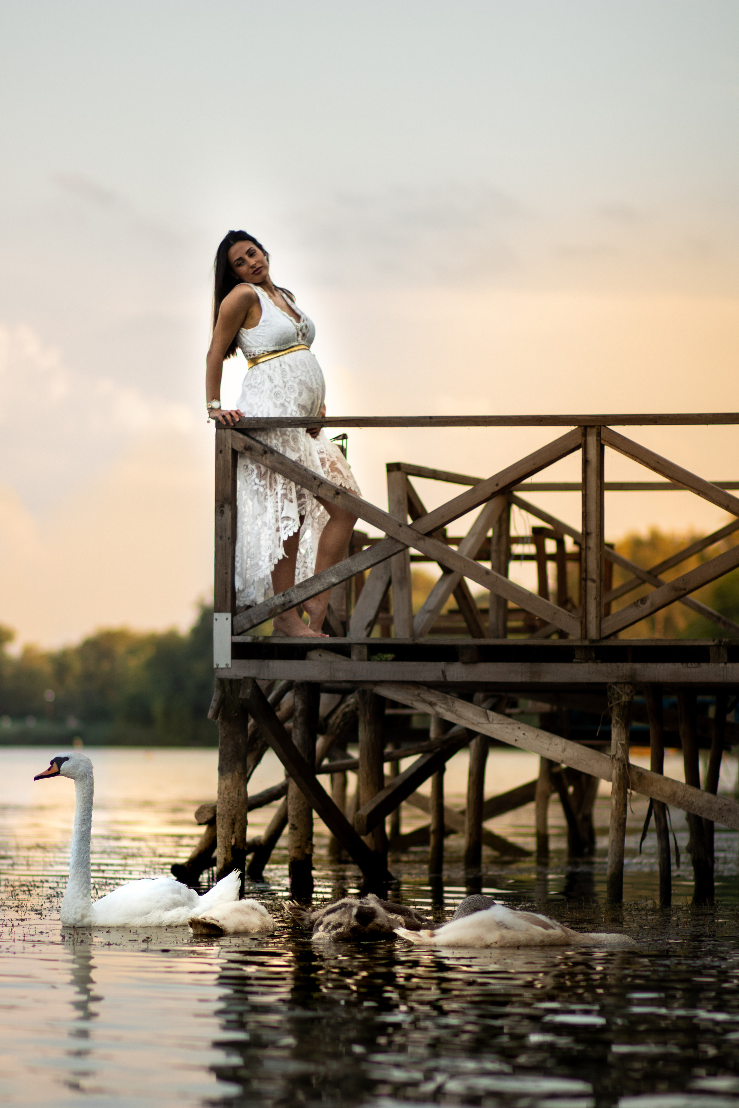 Fotografisanje trudnice na jezeru