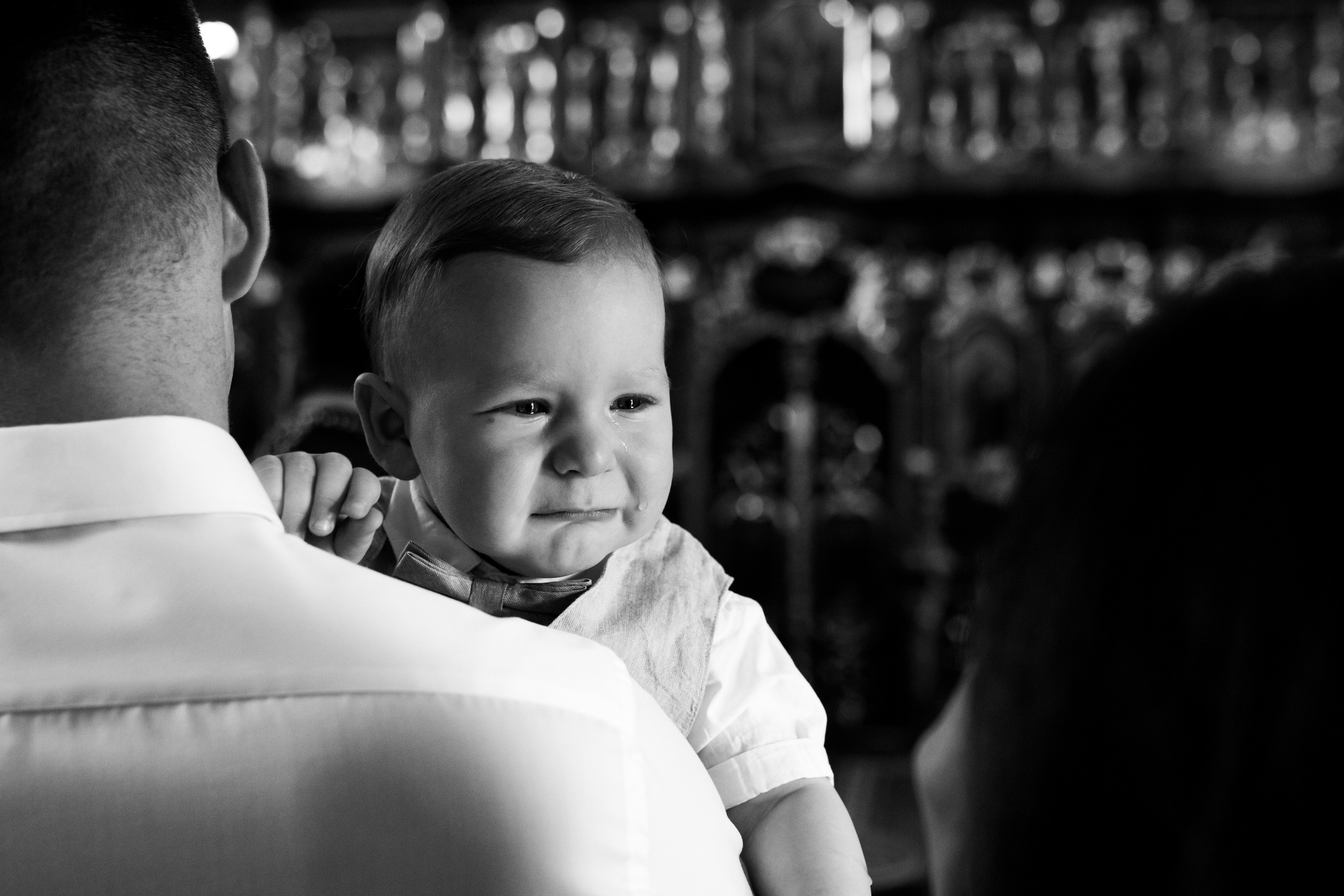 crno-bela fotografija dečaka