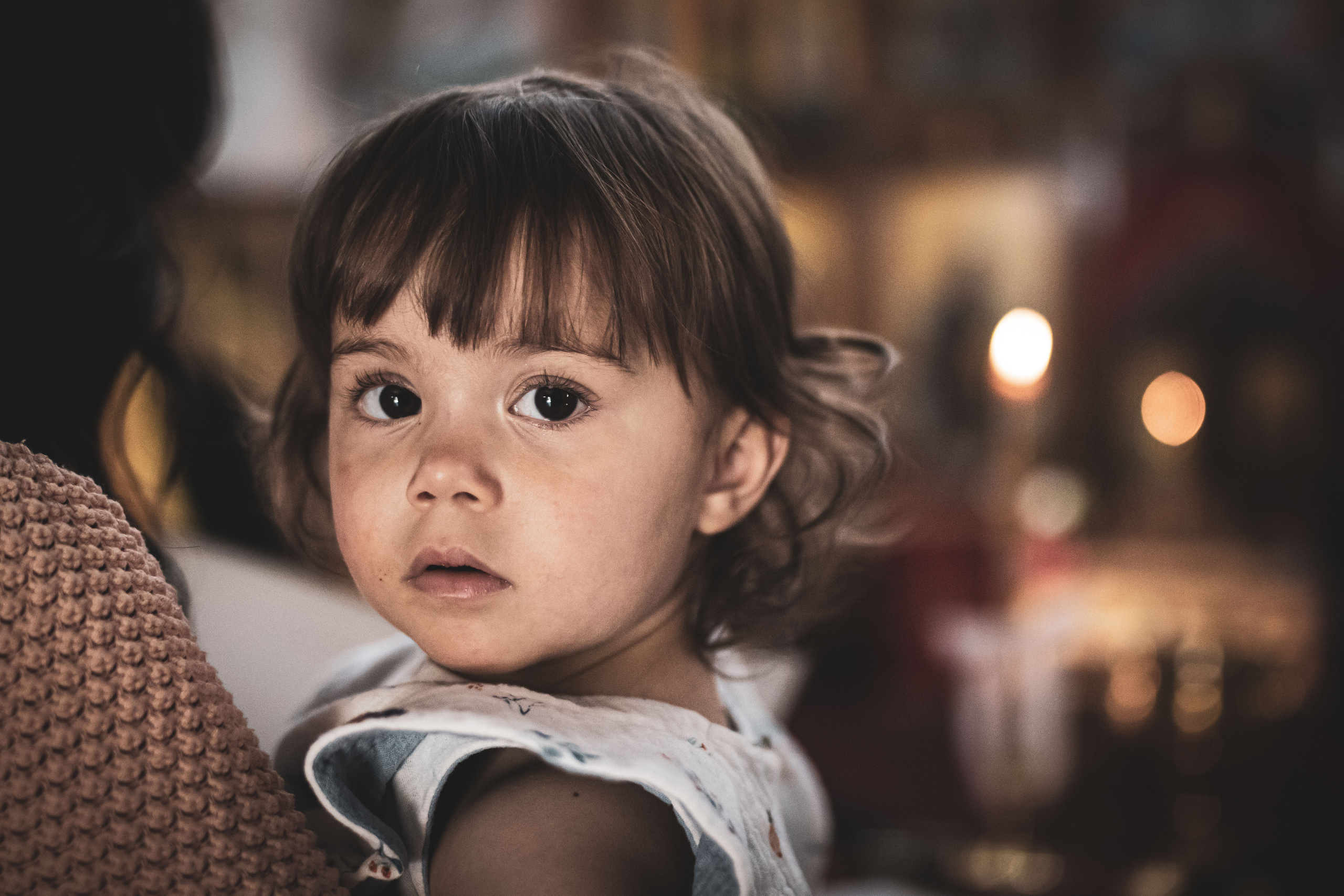 fotografisanje pogleda devojčice