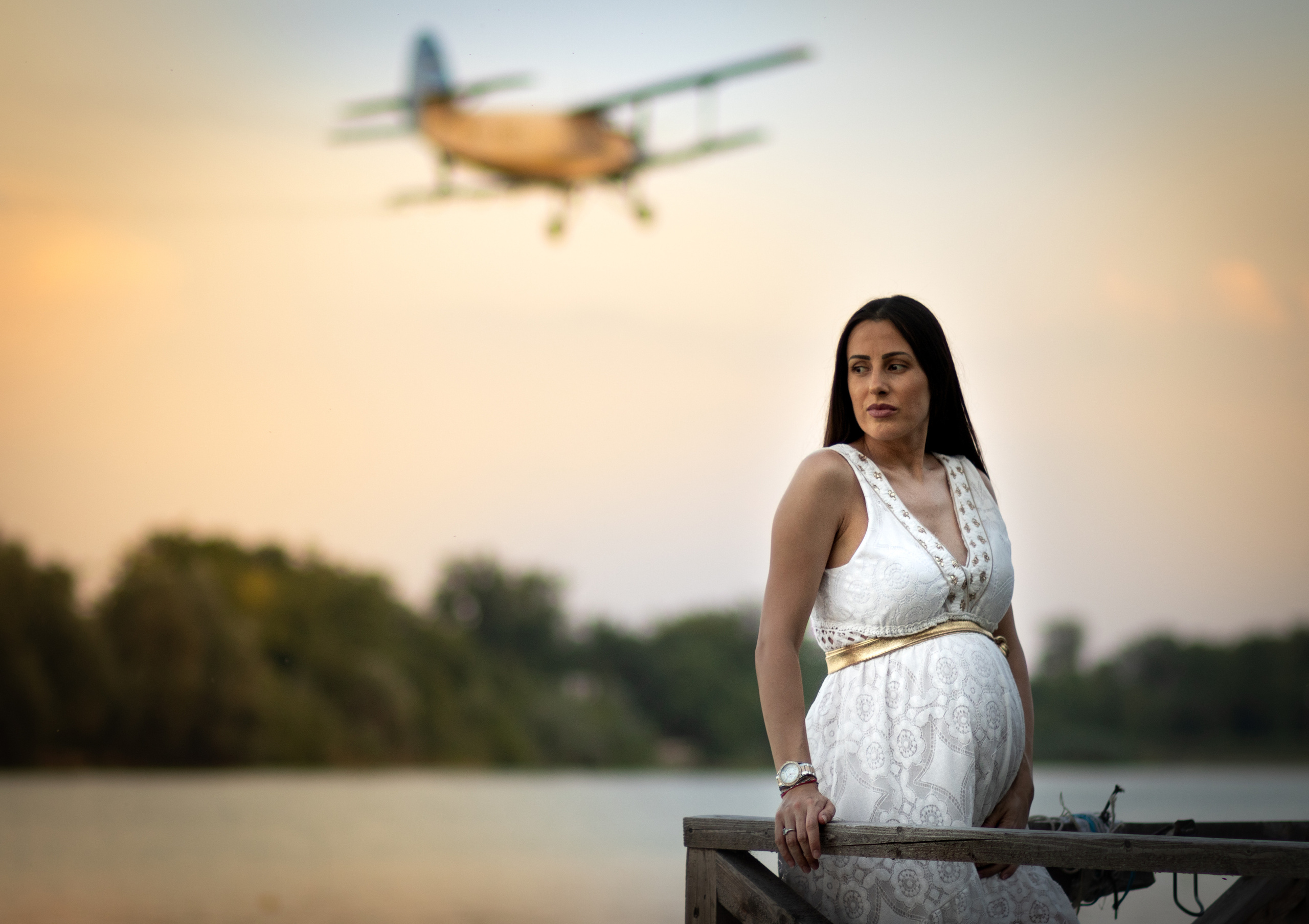 Fotografisanje trudnice na jezeru