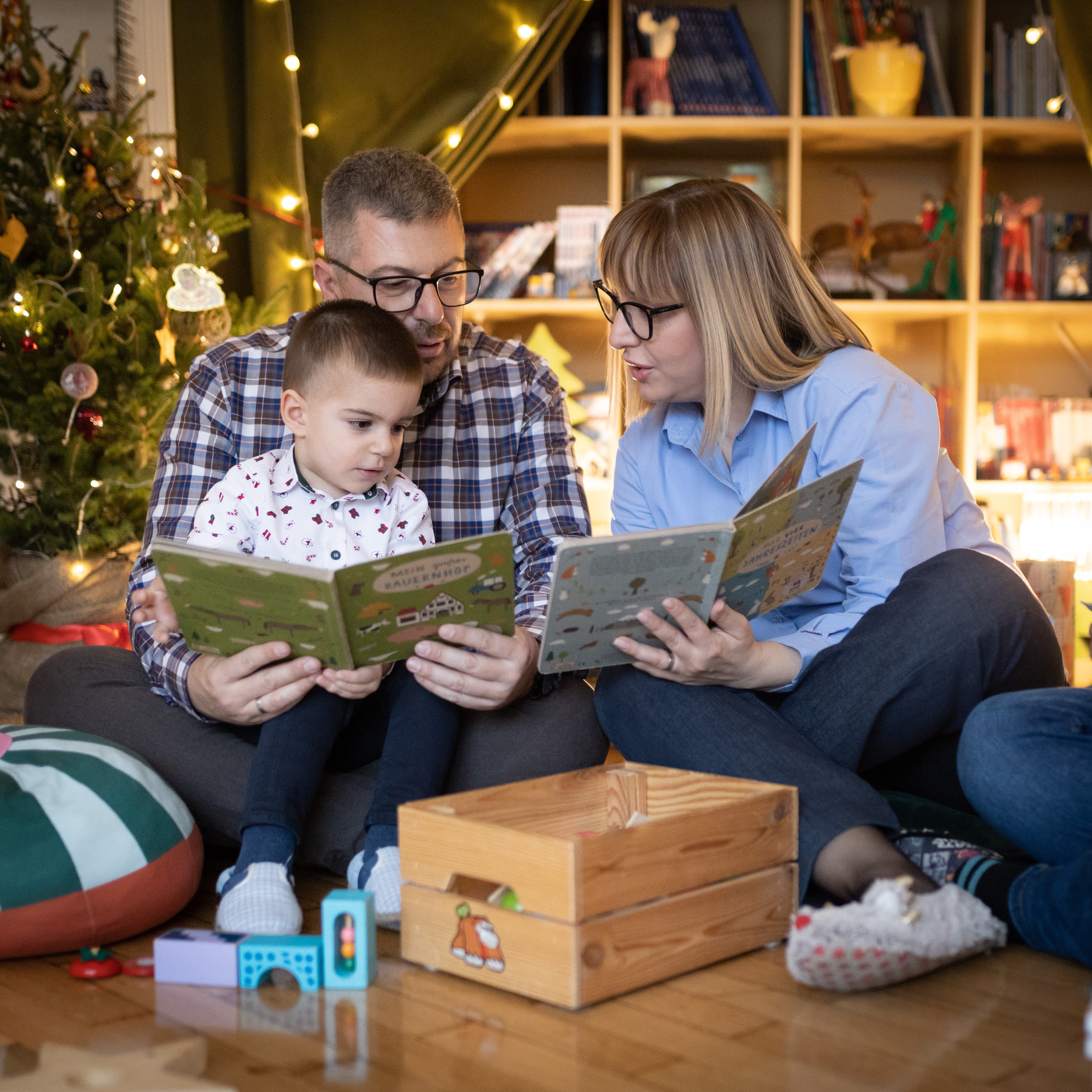 Porodično studijsko fotografisanje za novogodišnje praznike