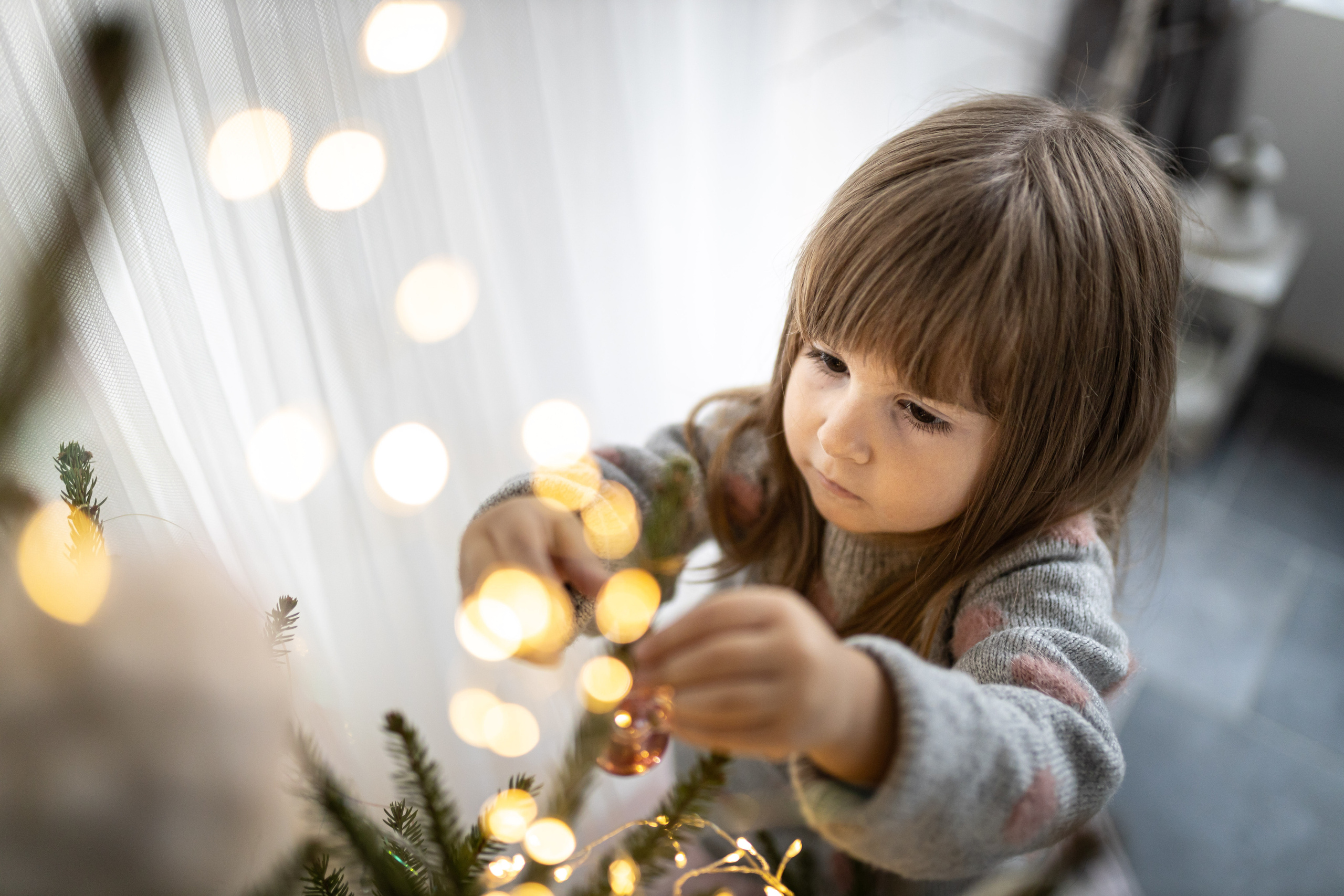 Studijsko novogodišnje fotografisanje dece