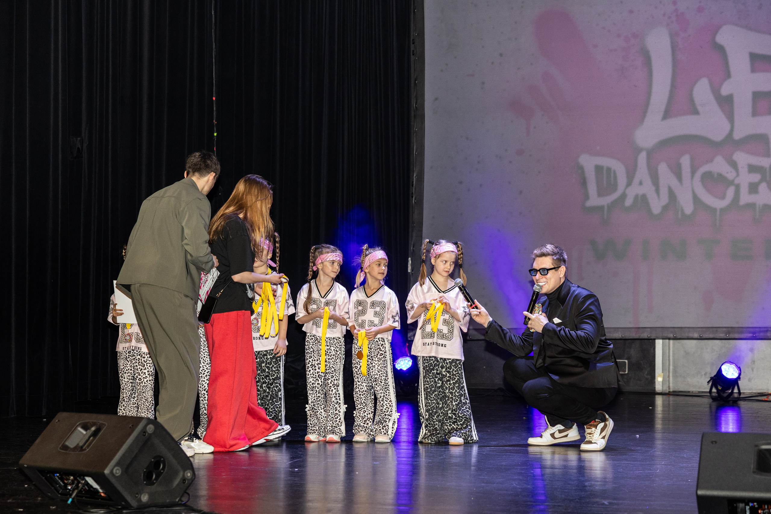 LEO DANCE SHOW WINTER 2025. Семейный и детский фотограф в Варшаве Мила Бобровская