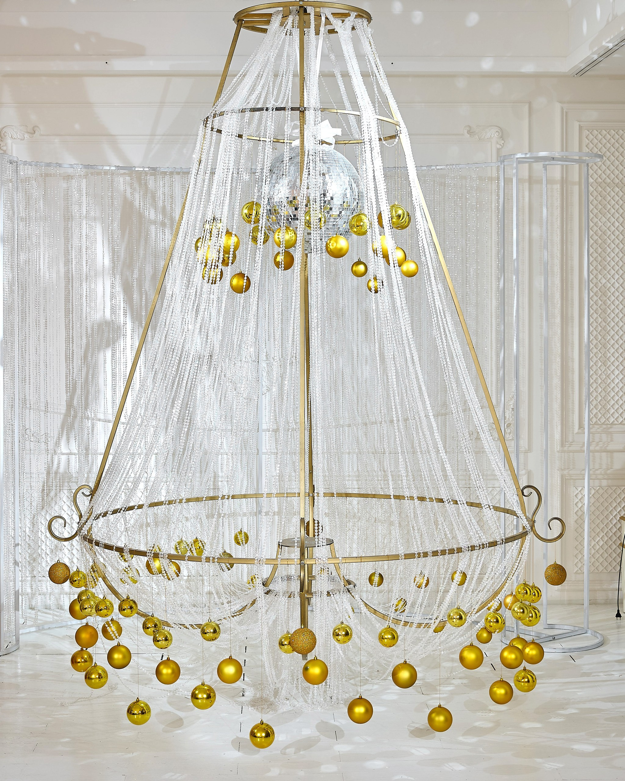 Зал «Light» — (ул.Мукими, 1А). 2astudio.uz