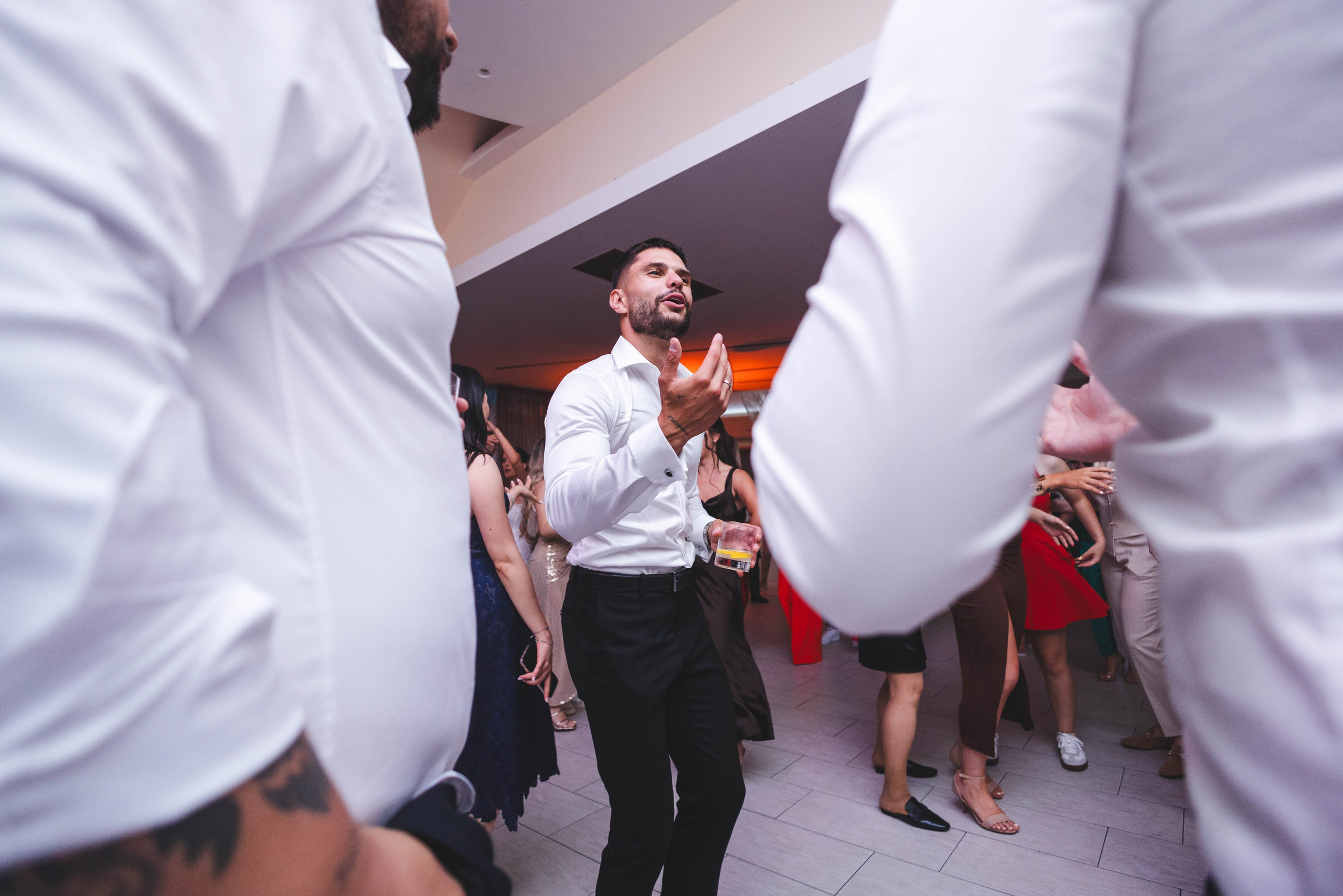 VUK I ANDJELA. Wedding photographer Nermin Kajosevic