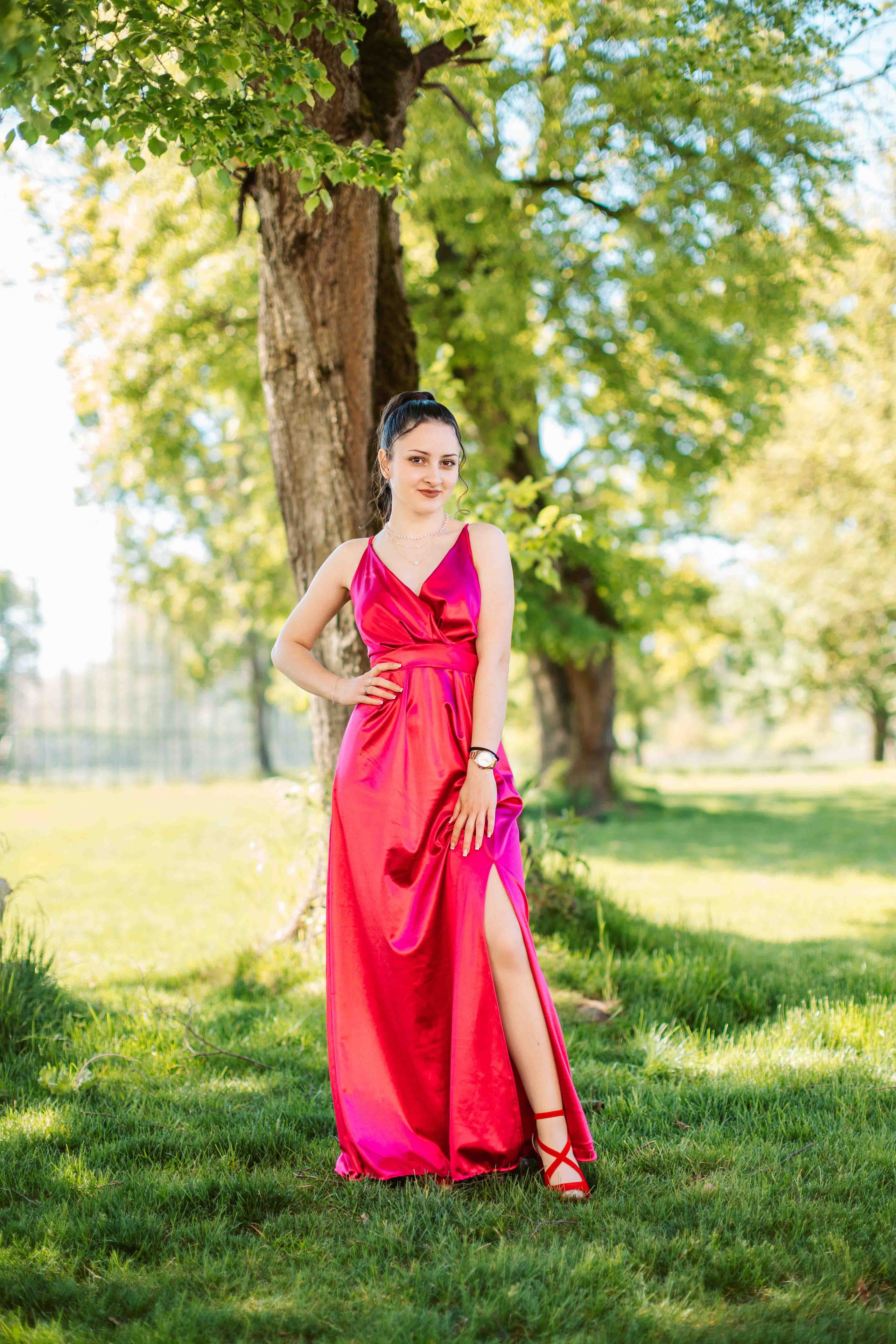 12F — Pedagogic. Contrast Studio