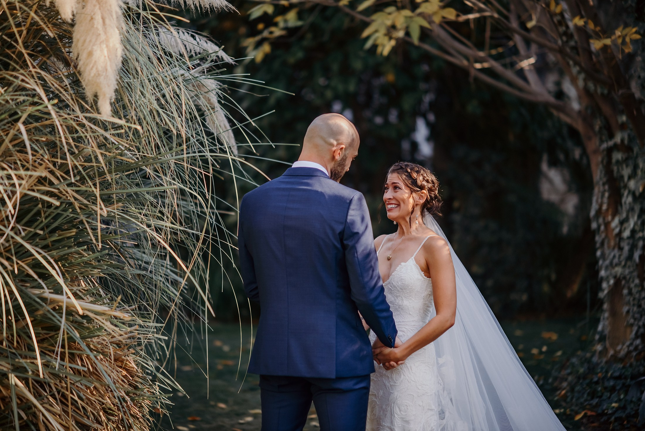 Wedding photo shoot. Wedding photographer. Wedding, maternity and family photographer in Charlotte Tasha Minn