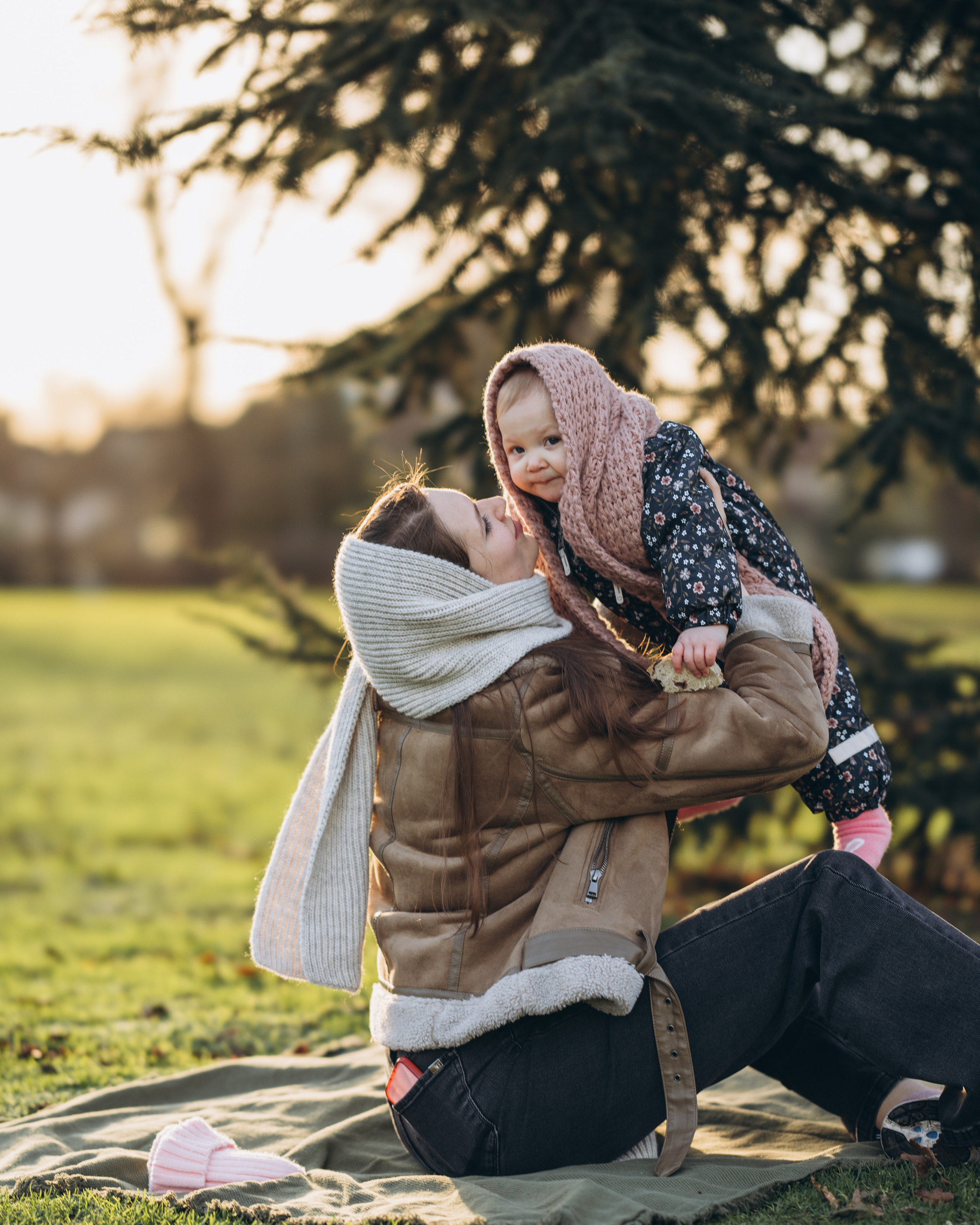 Asel with mum. Anastasia Klink, Photographer in London