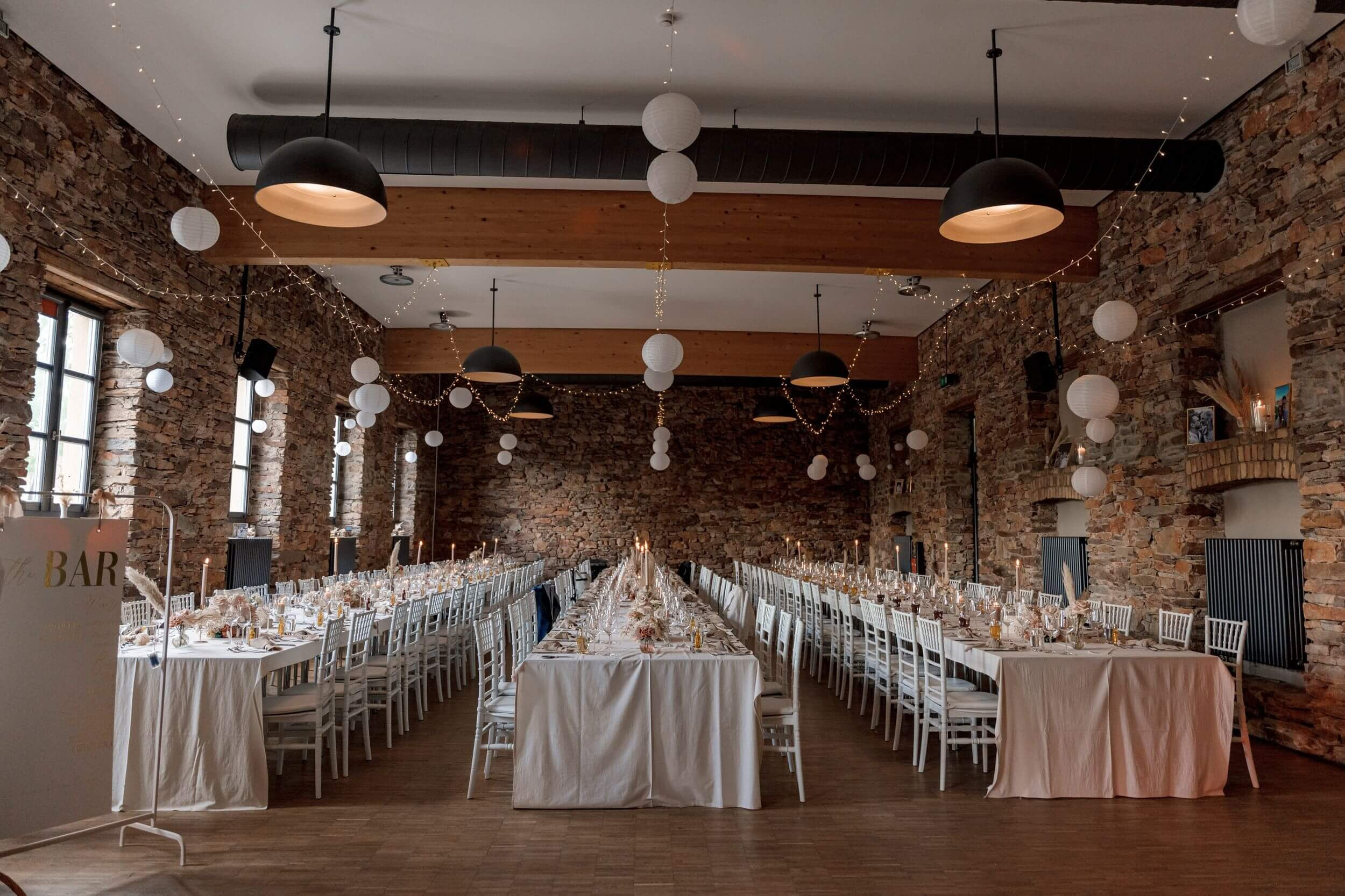 Church Wedding in Wiesbaden and Celebration at Brentanoscheune. Wedding photographer & videographer in Germany and Frankfurt | Denis Mirosnik