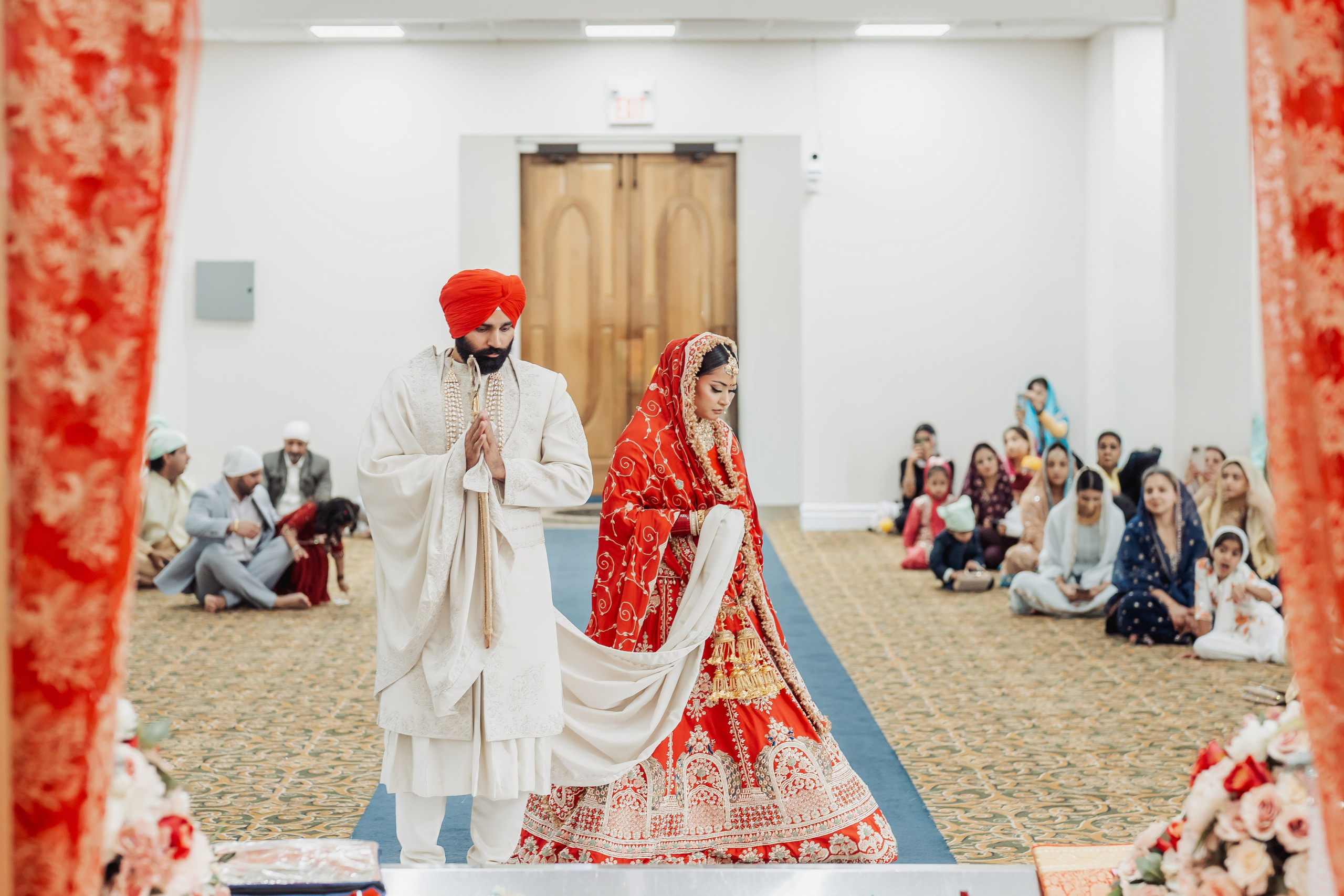 Gagan & Jasmeen. Wedding Photographer & Cinematographer studios