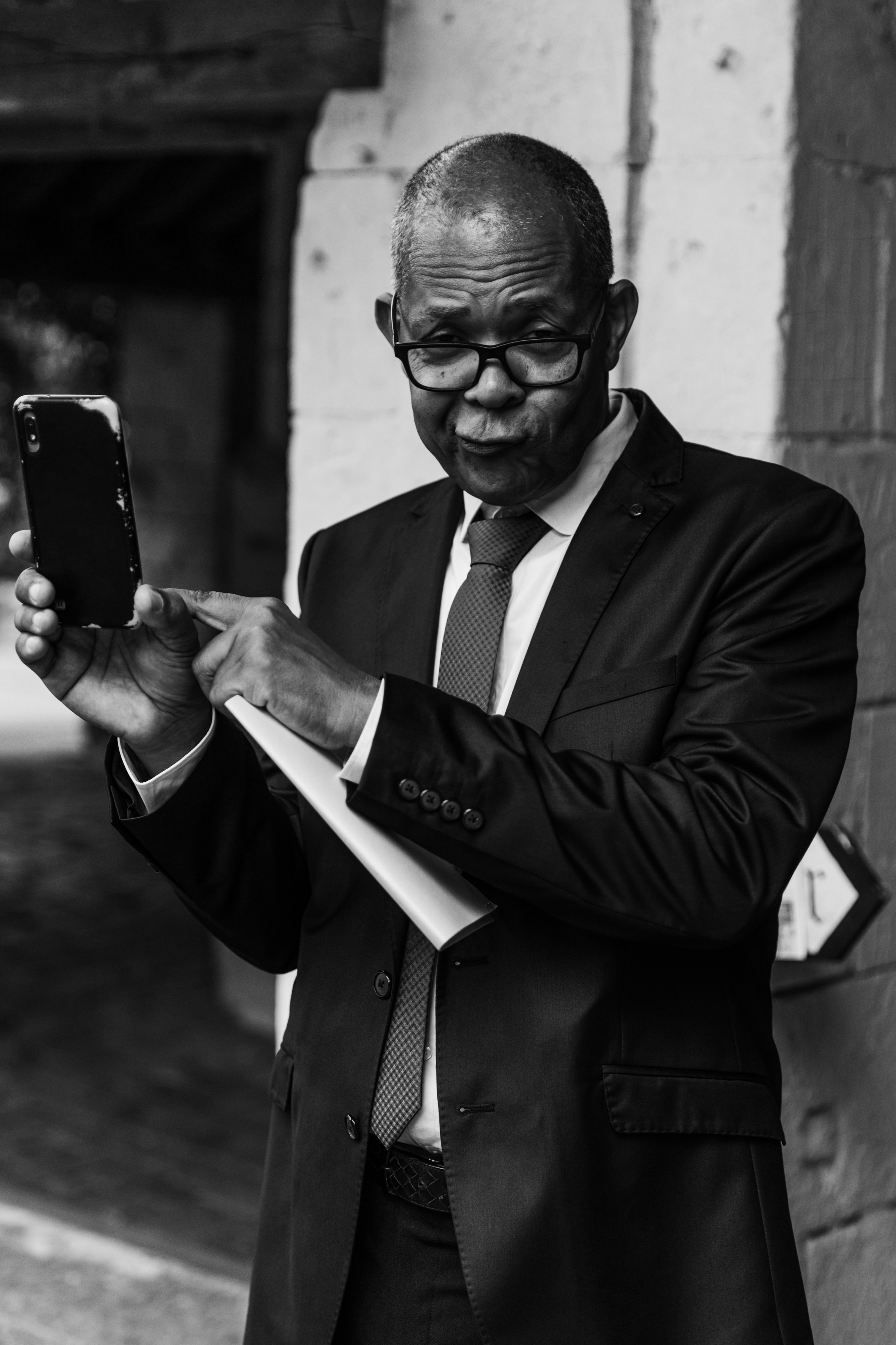 Naike & Clement | Castle Wedding Photography in France. Paris Wedding Photographer