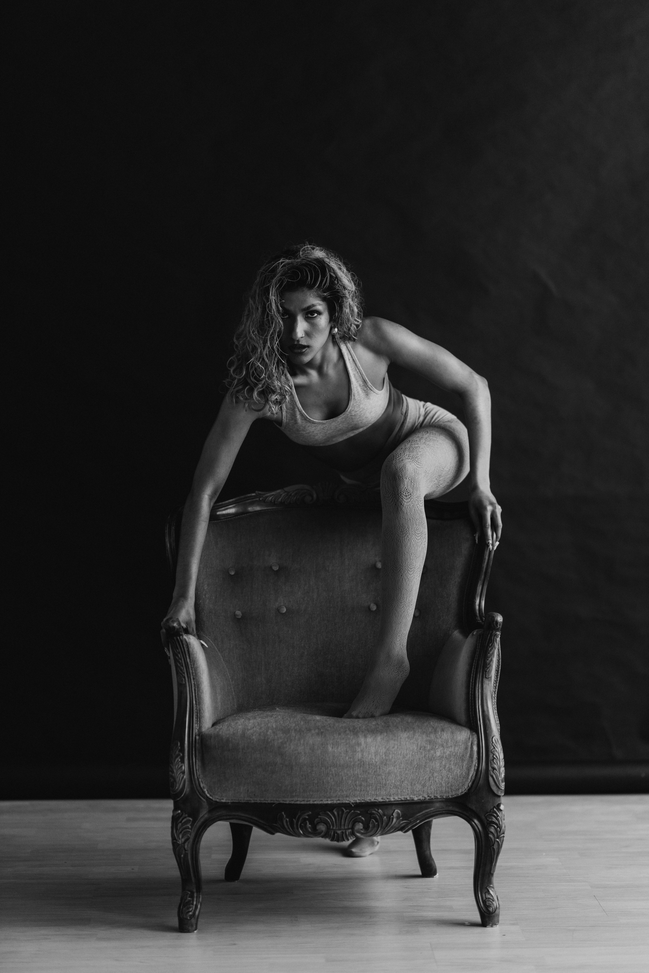 DANCERS. Victoria Olonen – Cinematic Portrait Artist | Helsinki & Europe