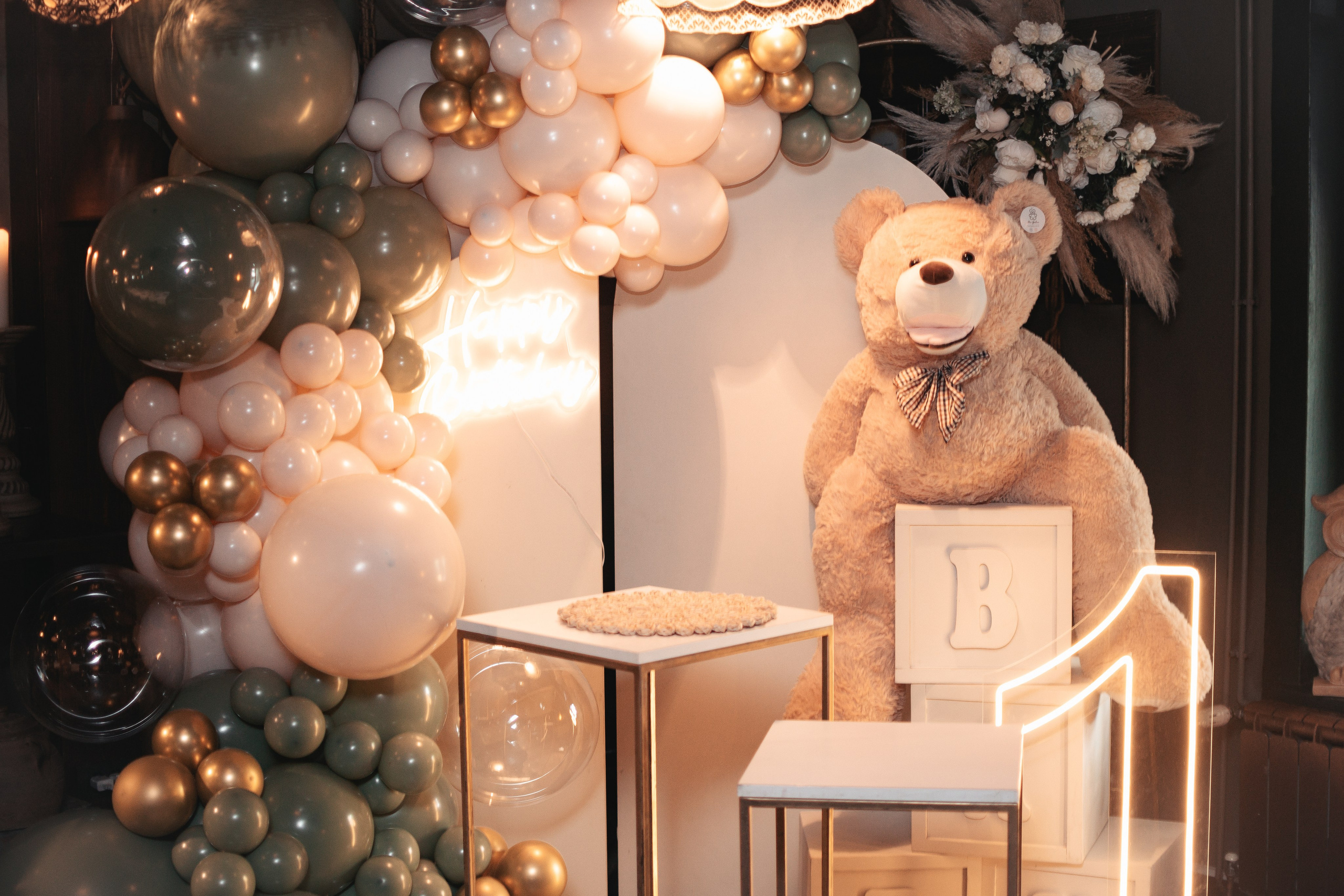 Lazar, krštenje i rođendan. BambinaaPhotography