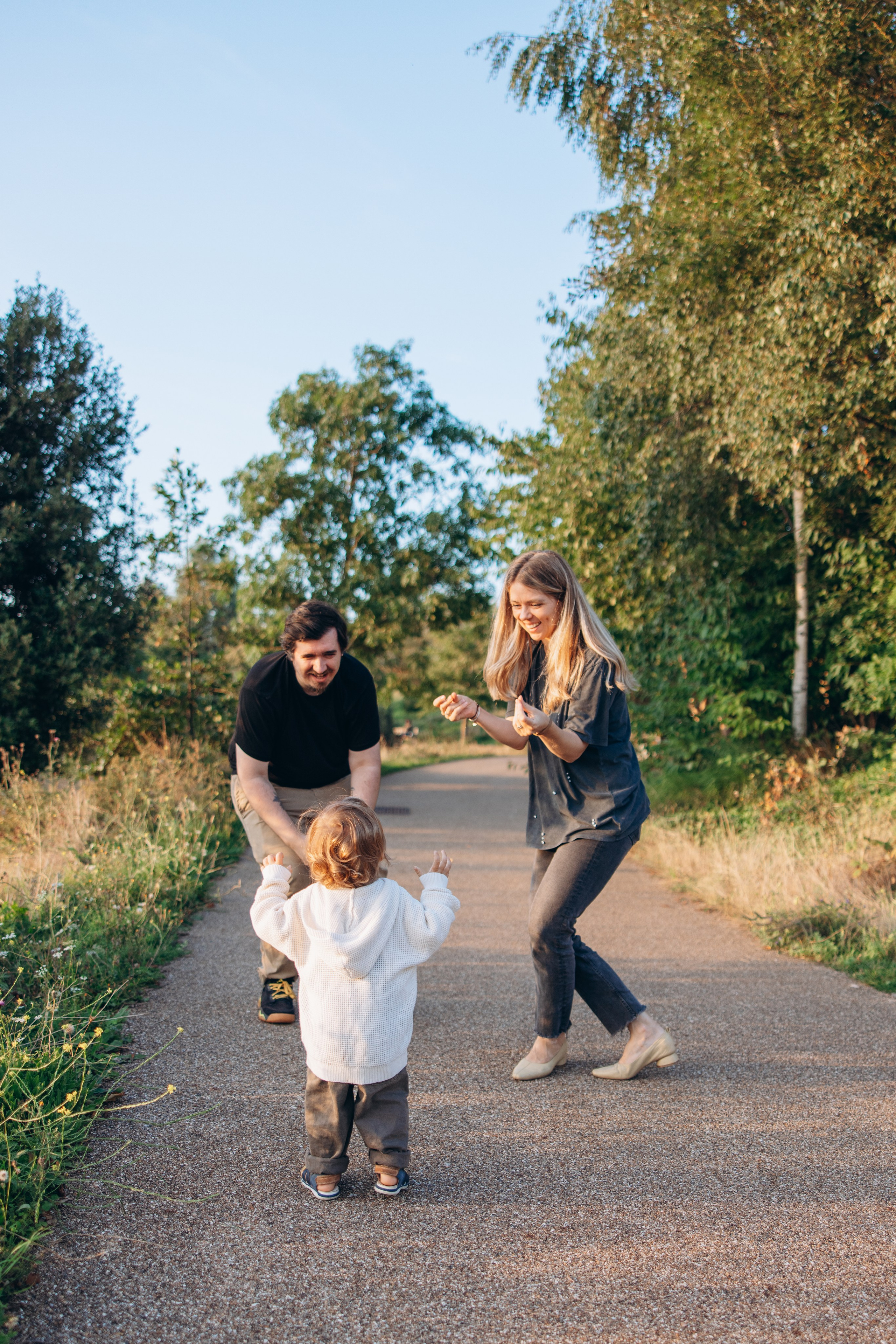 Maksim with parents (Queen Elizabeth Olympic park). Anastasia Klink, Photographer in London