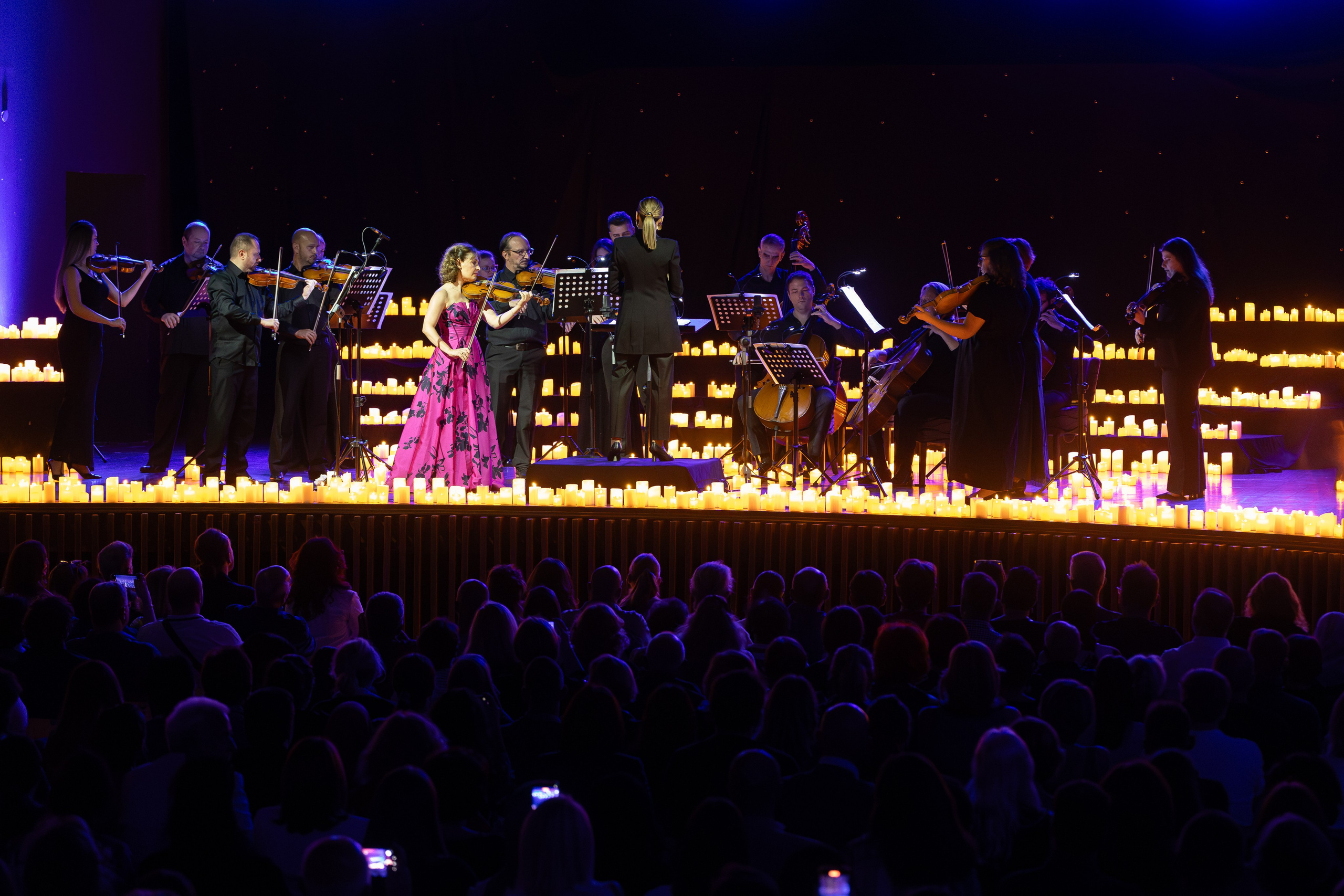 Violinistica Irina Mureșanu tokom nastupa na Candlelight koncertu u Sarajevu