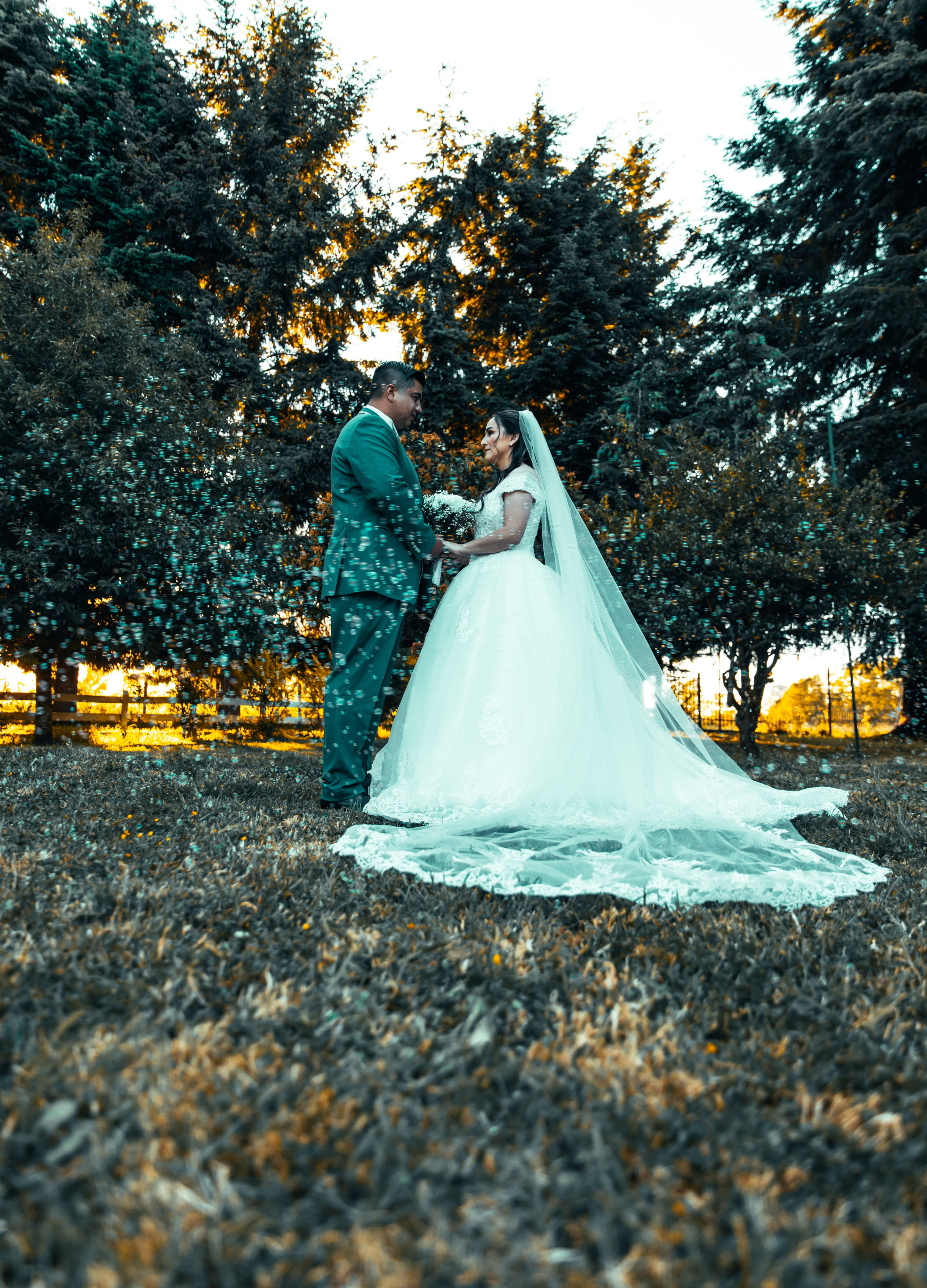 Elizabeth & Luis. Dinka & Emilio - El arte de preservar lo que no se repite