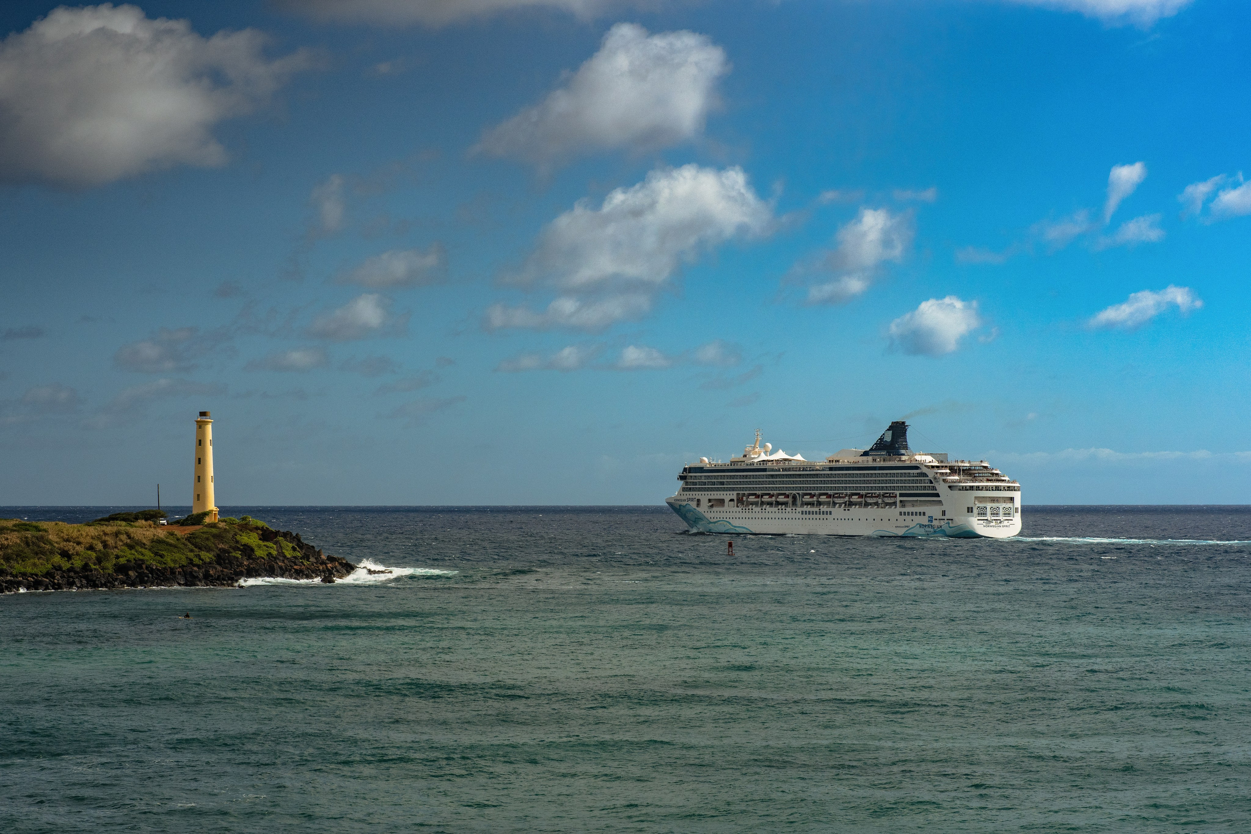 SHIPS. Awards winning photographer in Kauai, Hawaii